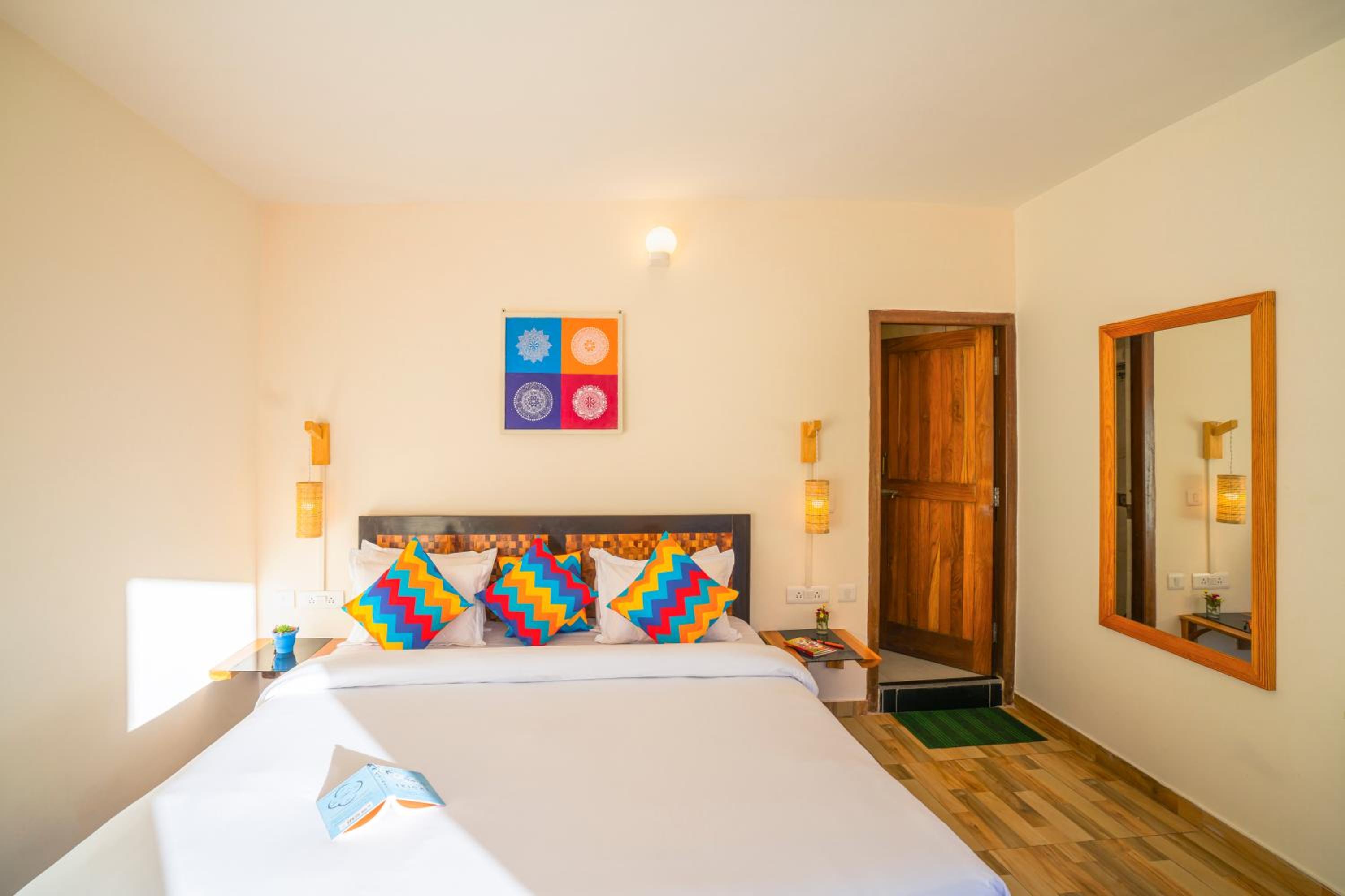 Deluxe Private Room with Mountain View and Ensuite Bathroom photo 3