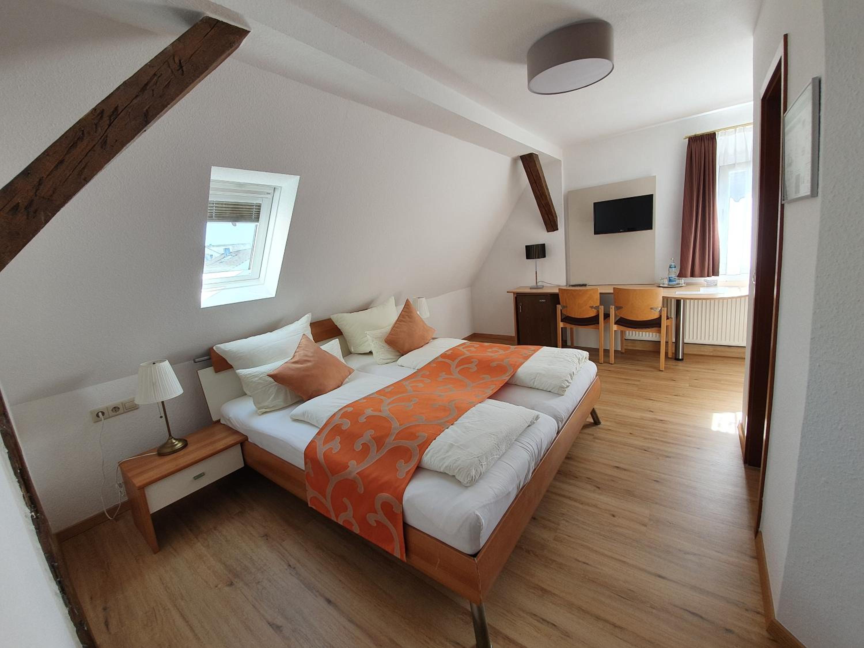Double Room - Photo 1