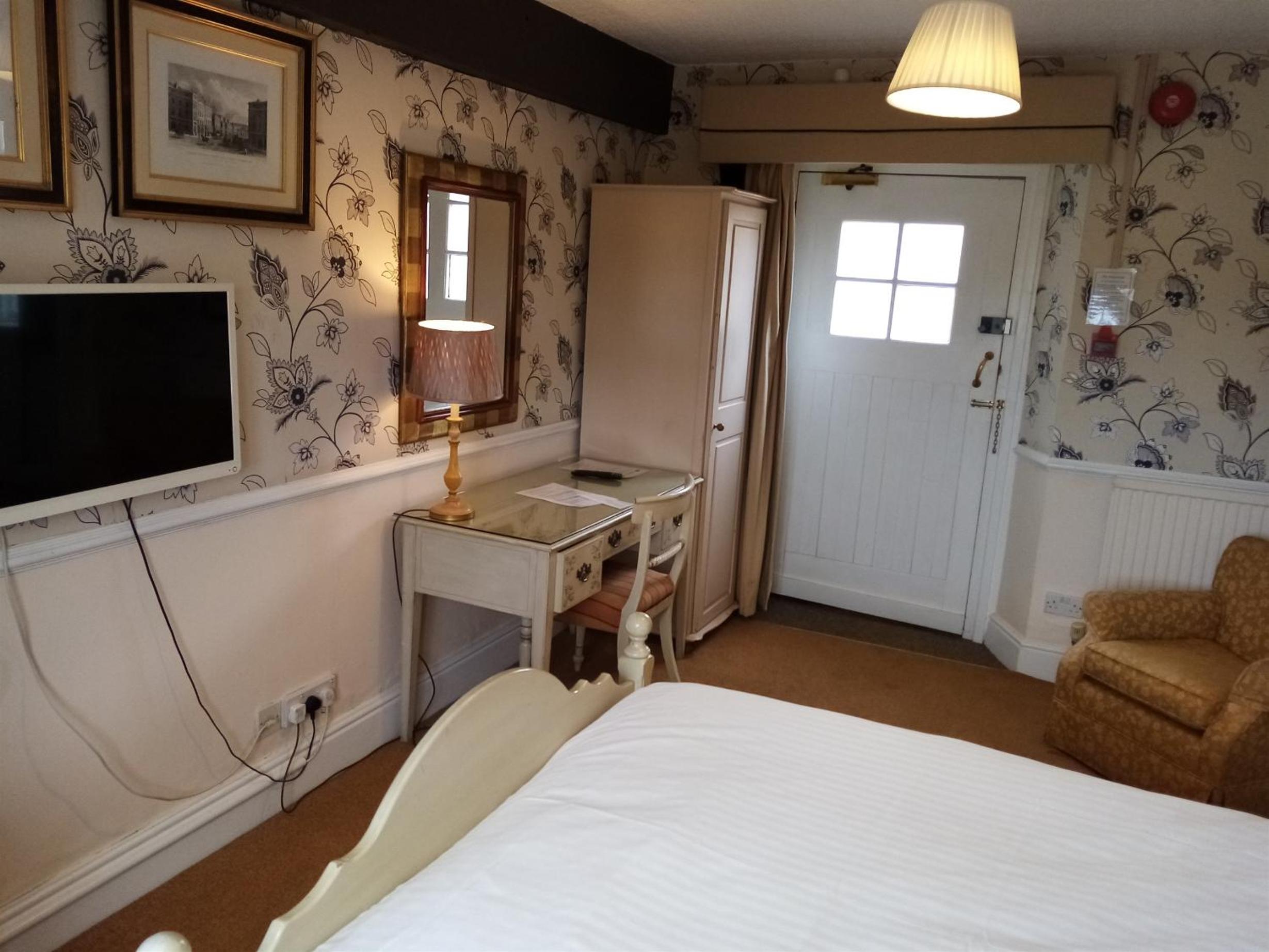 Superior Double Room - Photo 1