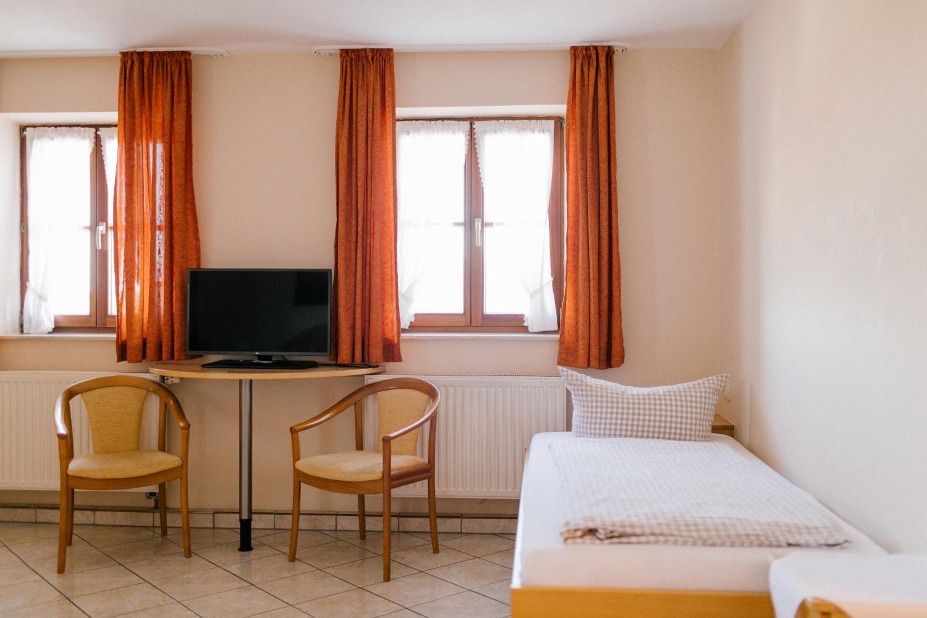 Triple Room - Photo 4