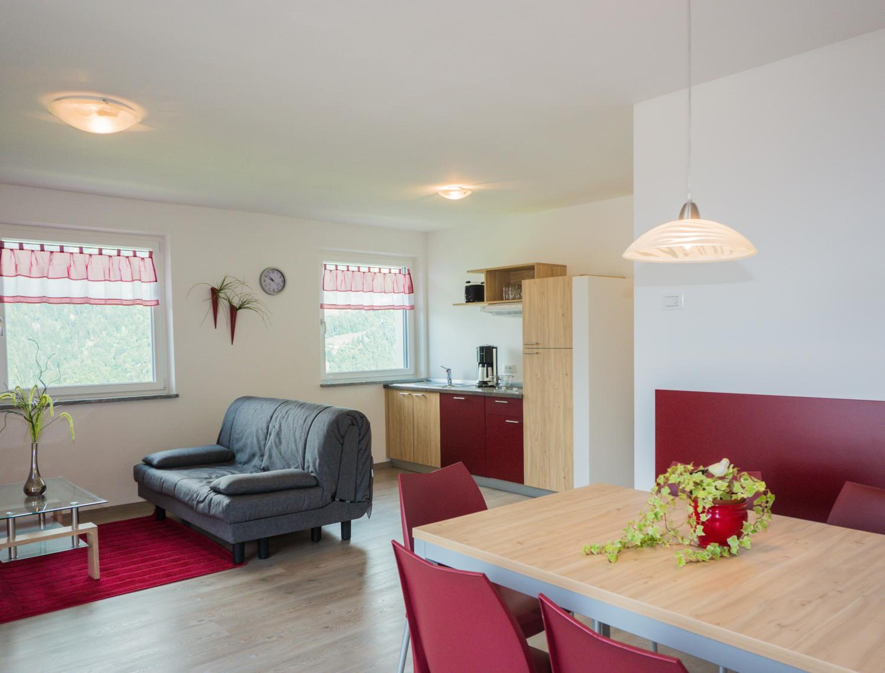 Studio Apartment photo 2