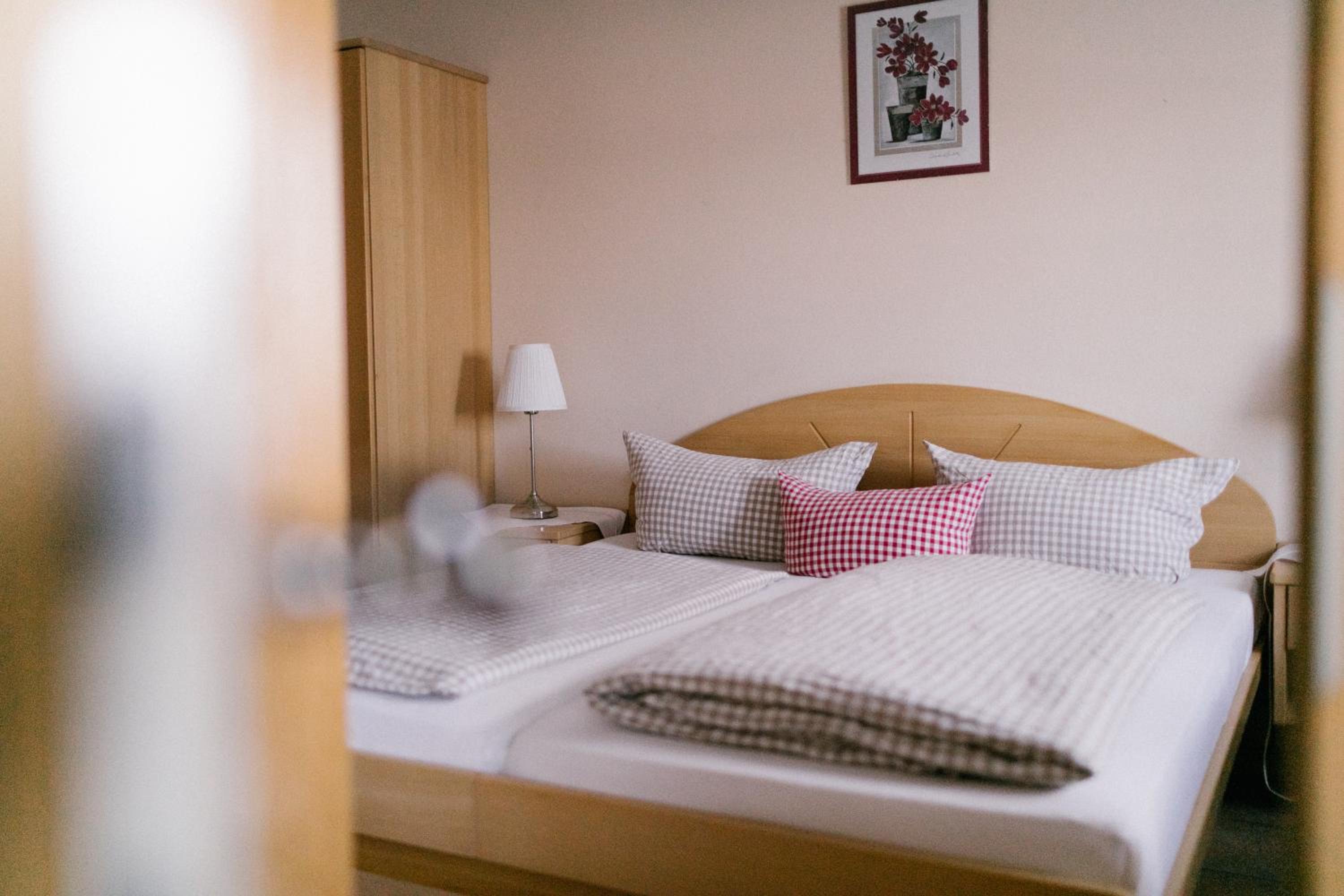 Double Room - Photo 18