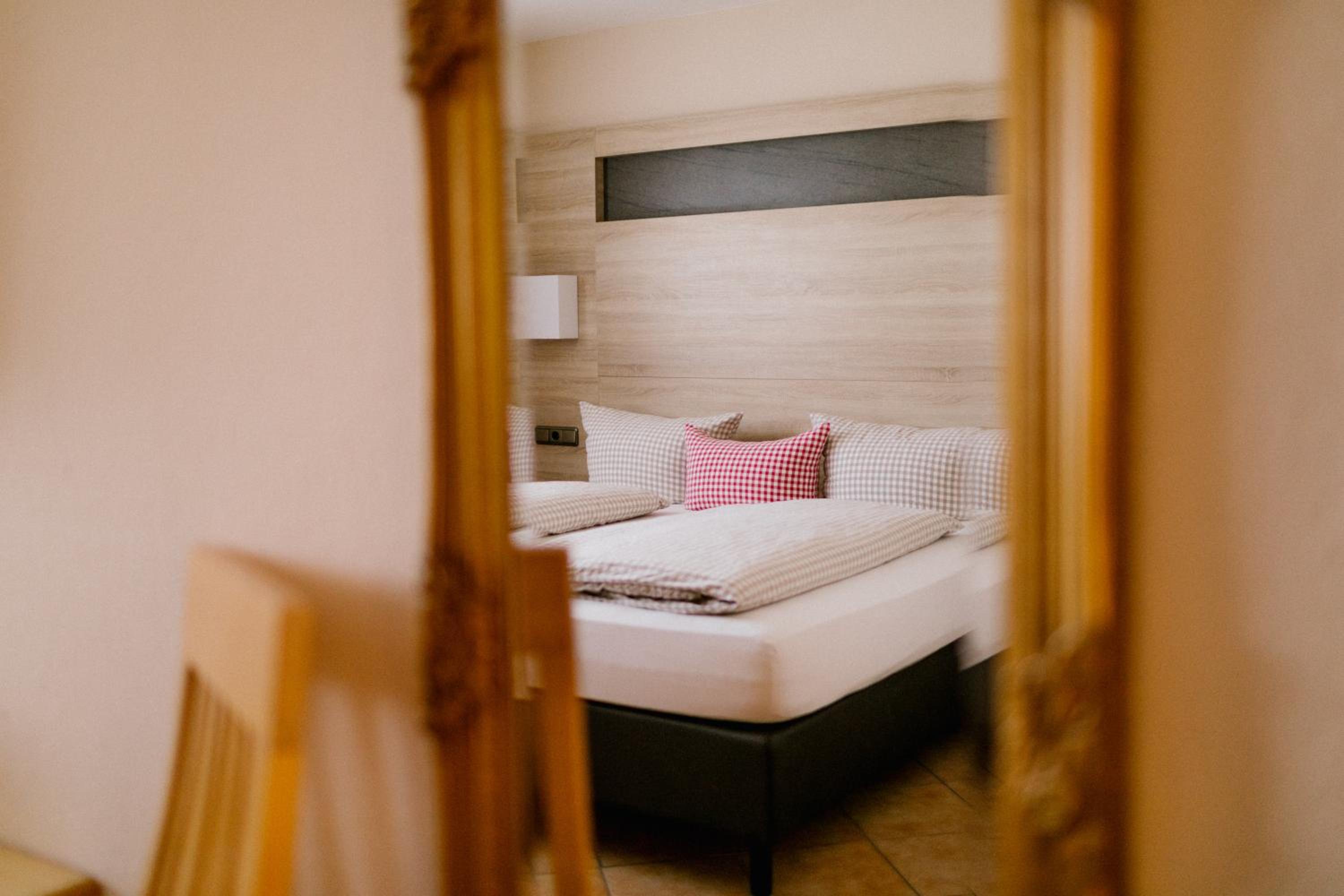 Double Room - Photo 9