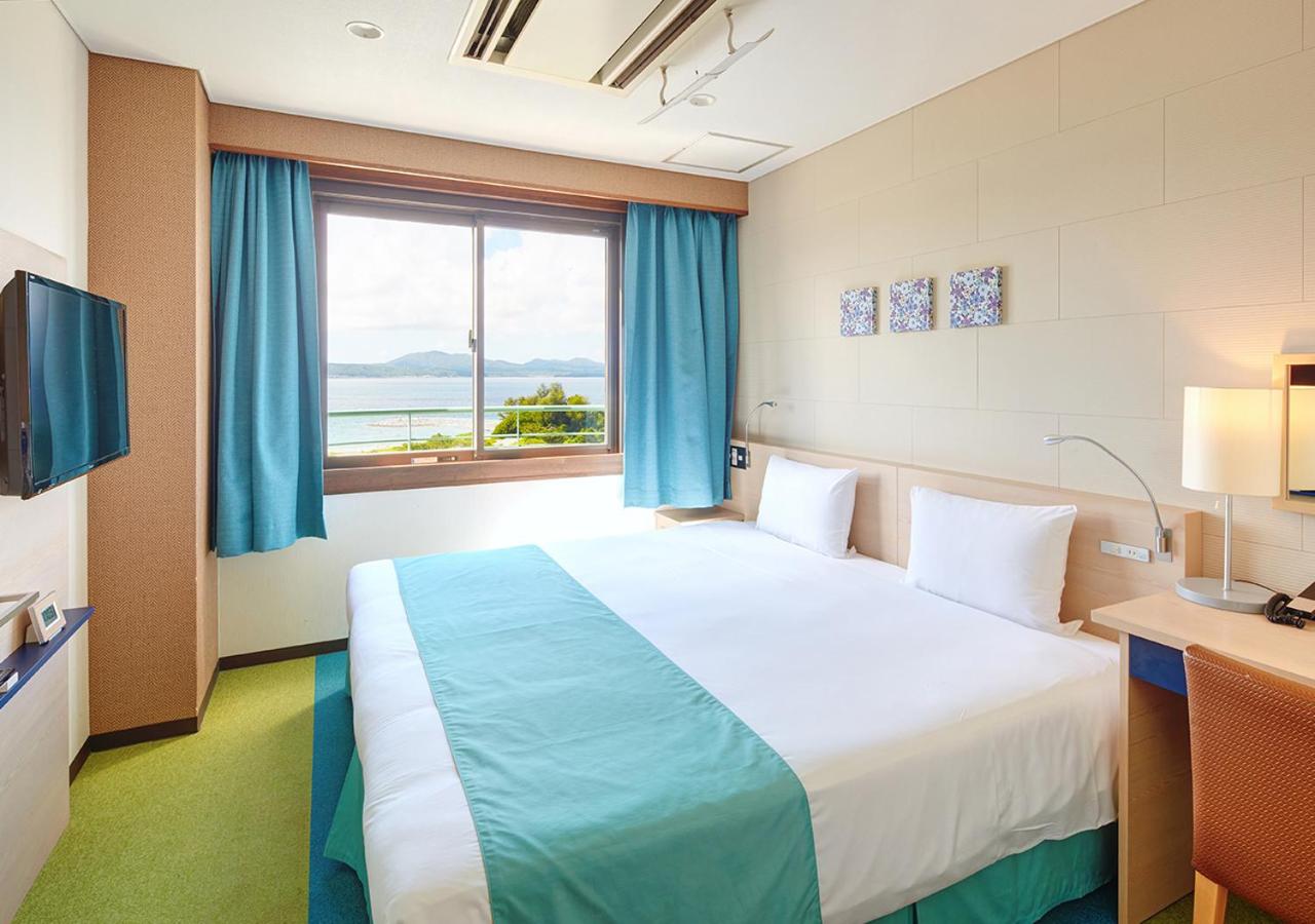 Hollywood Twin Room- Non Smoking