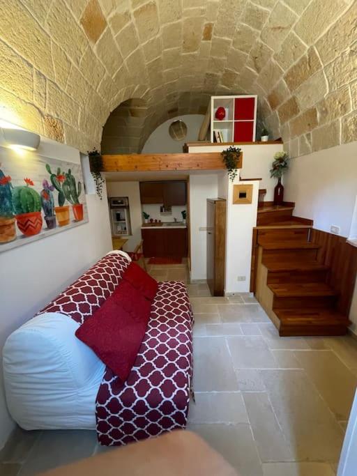 Studio - Split Level