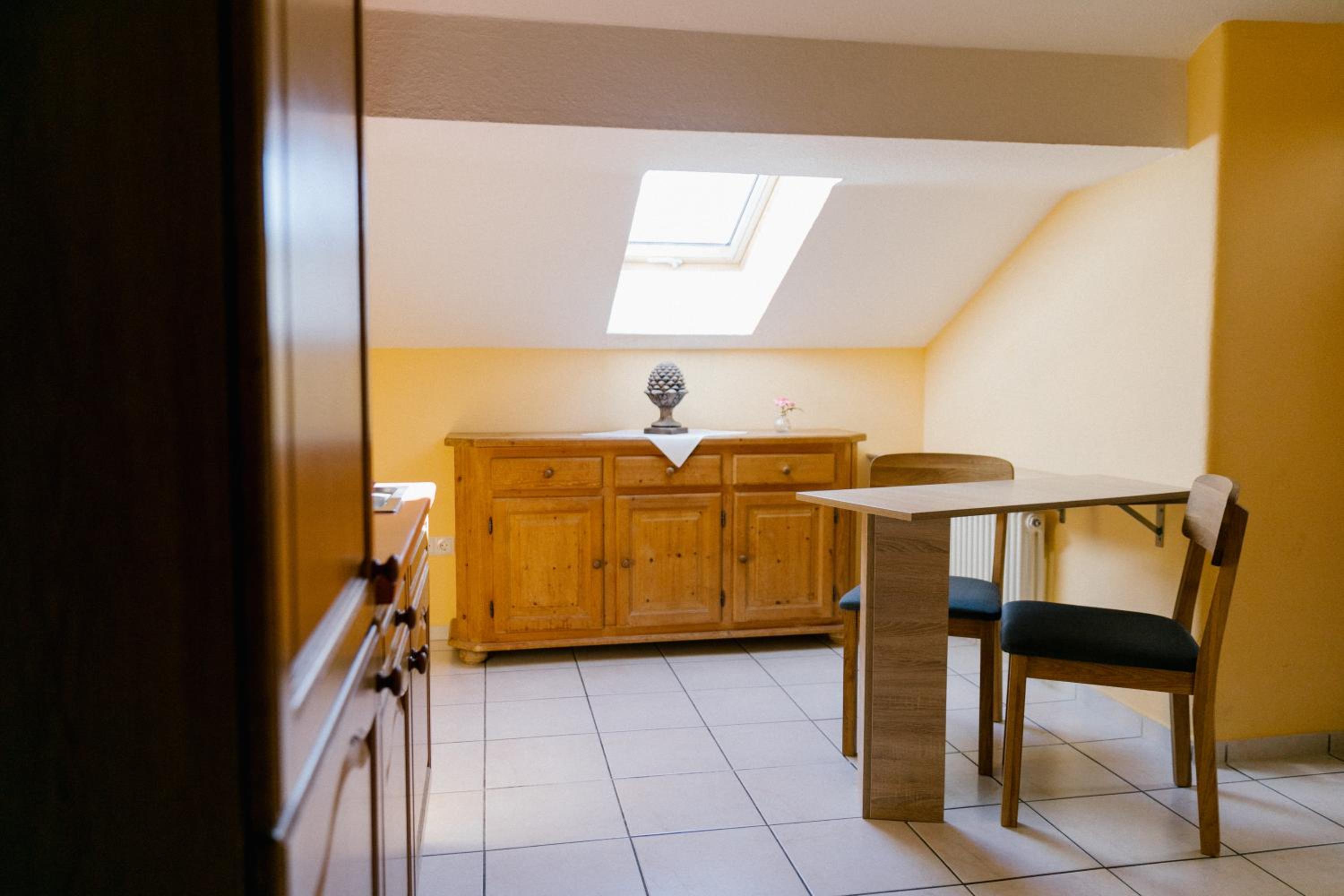 Large Single Room photo 3