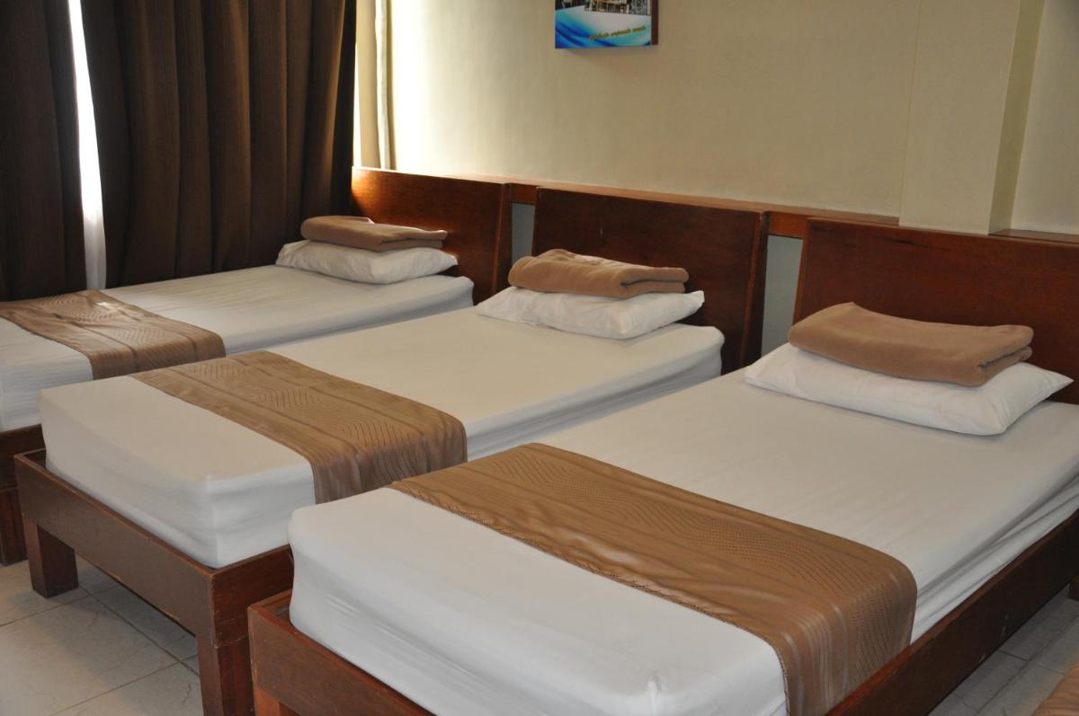 Basic Triple Room