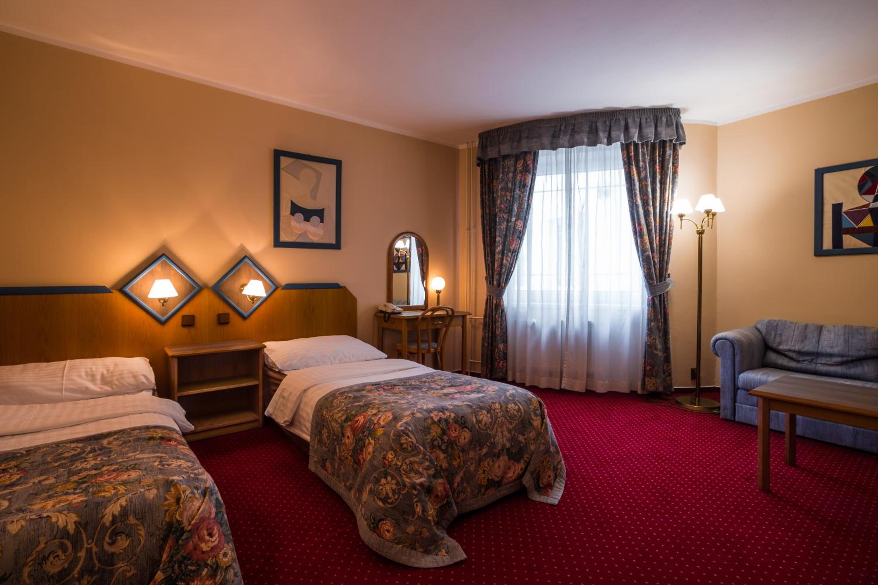 Superior Double or Twin Room - Photo 5