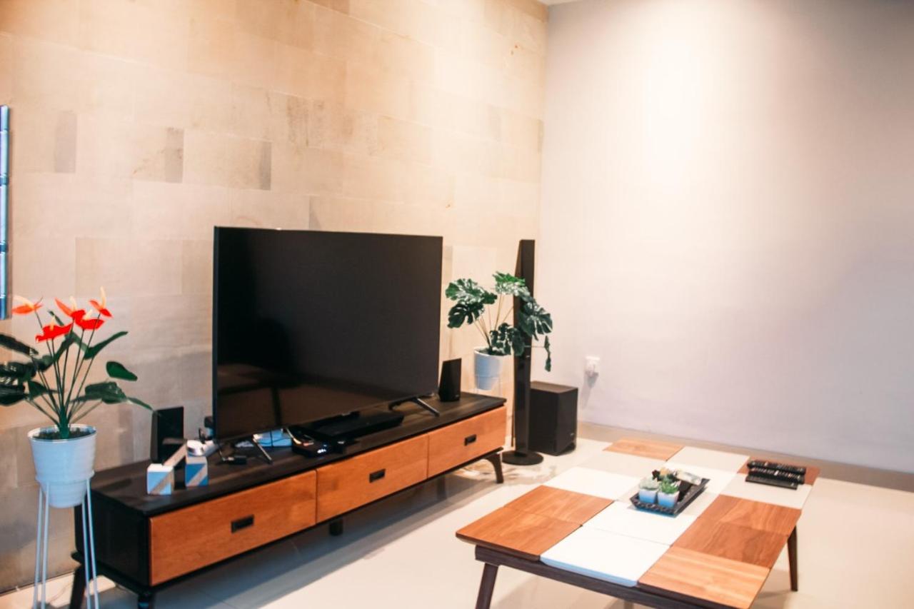 Two-Bedroom Villa - Photo 17