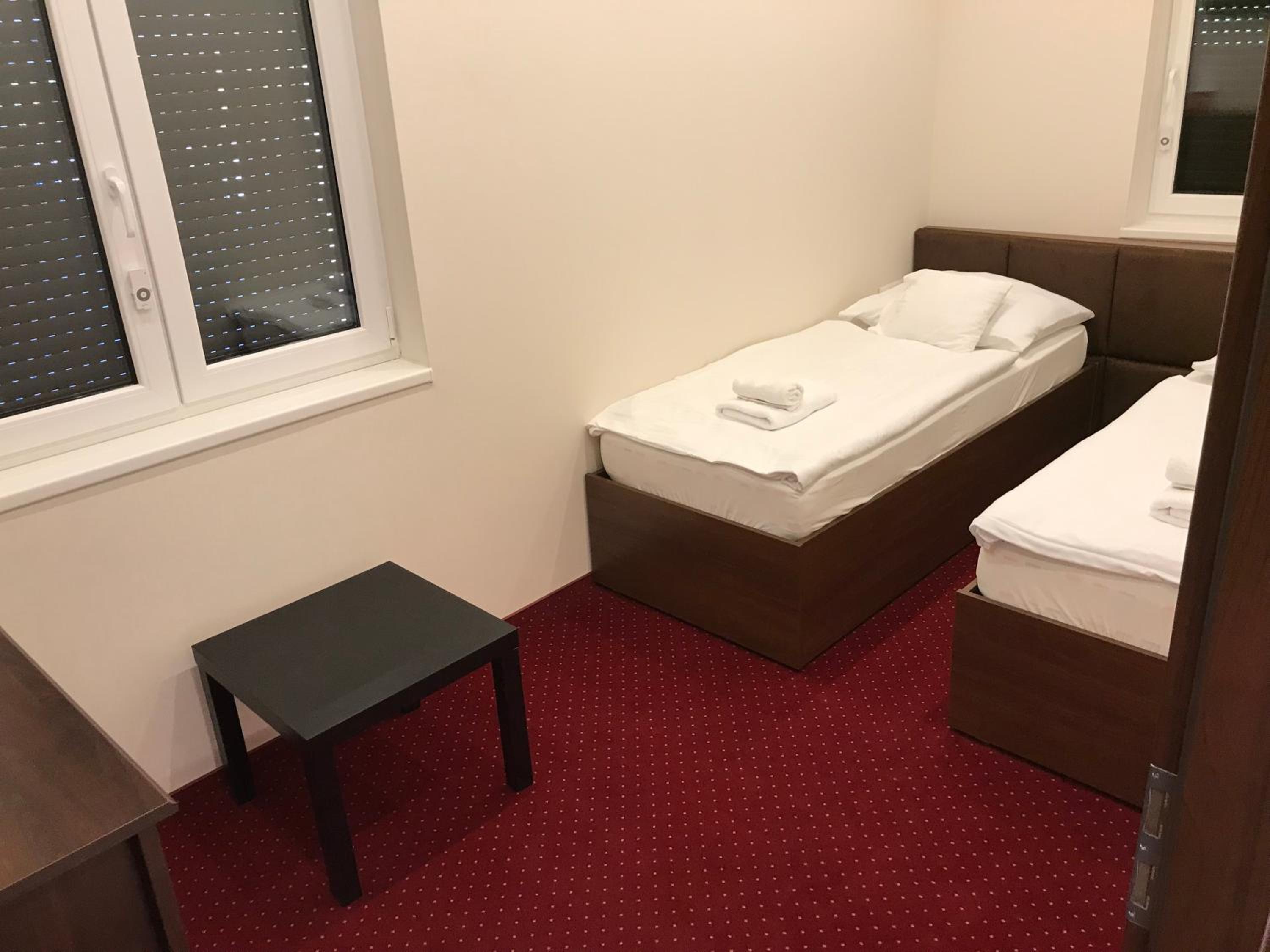 Double or Twin Room - Disability Access photo 1