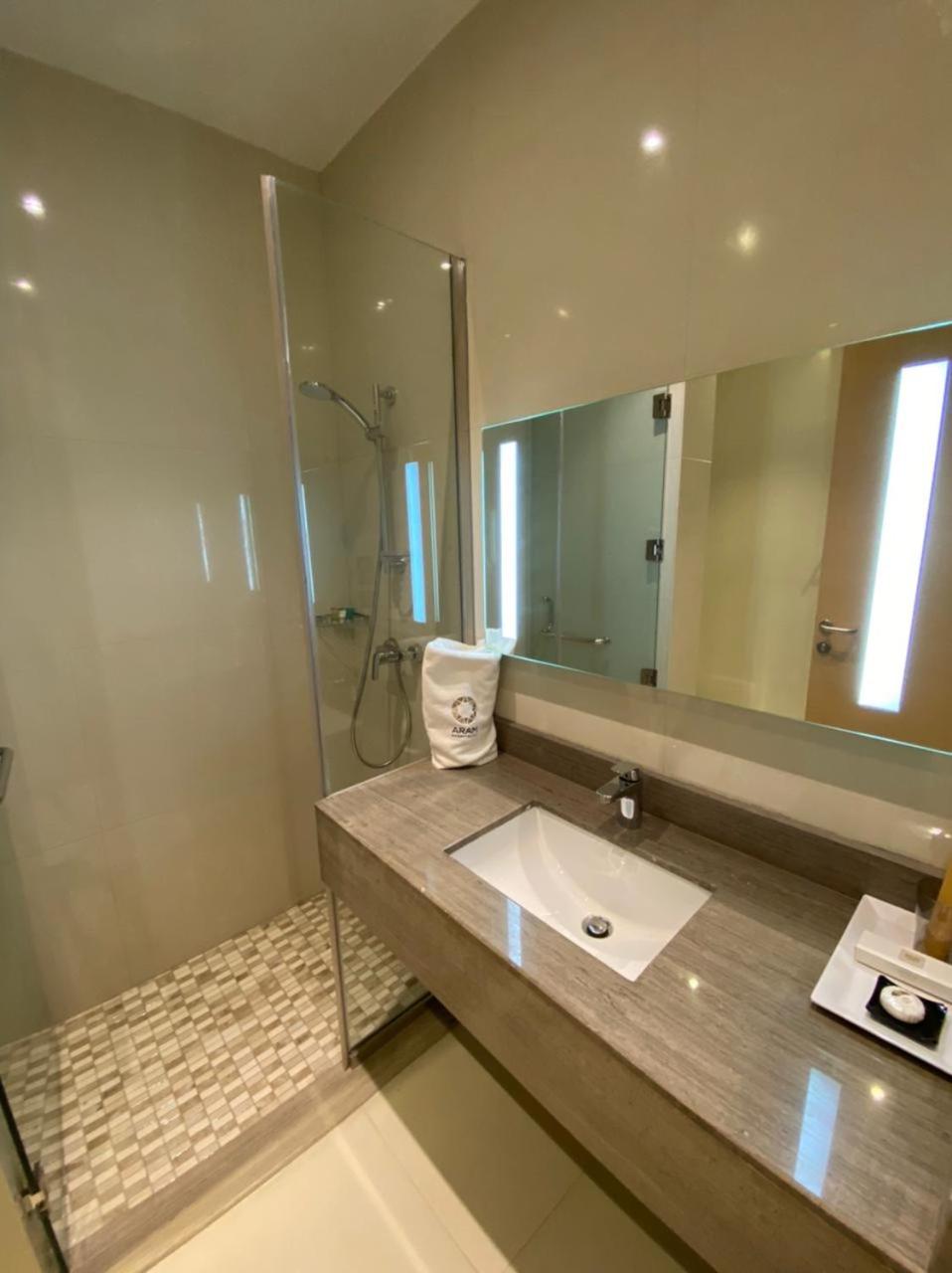 Two-Bedroom Suite - Photo 4