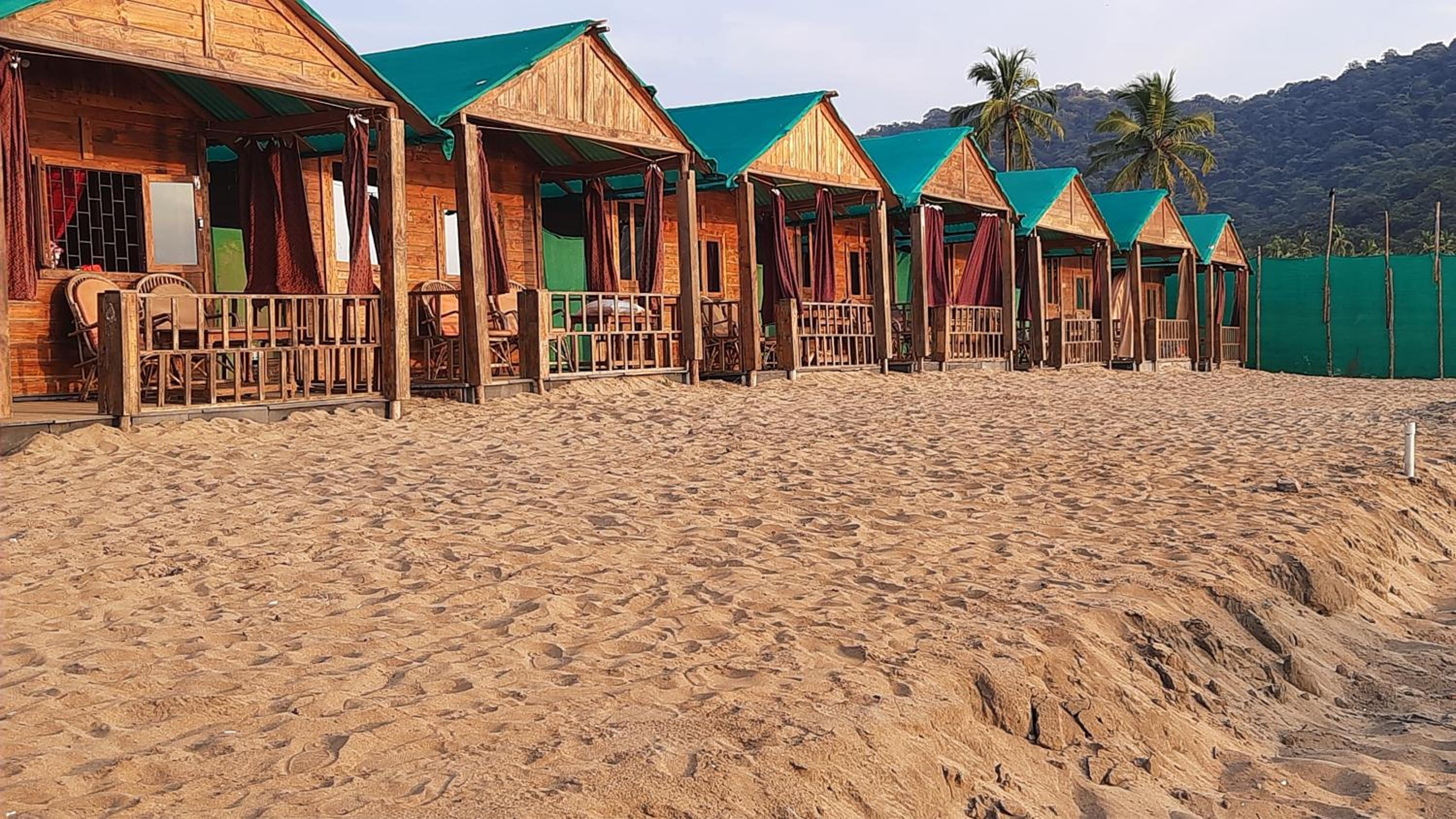 Deluxe Double Room with Balcony and Sea View photo 1