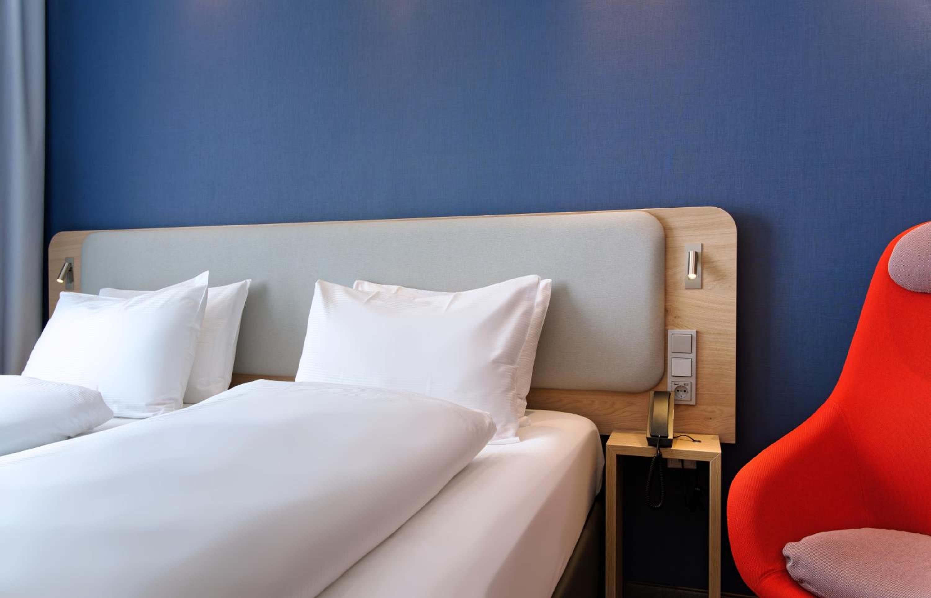 Standard Queen Room - Free Breakfast - Photo 4