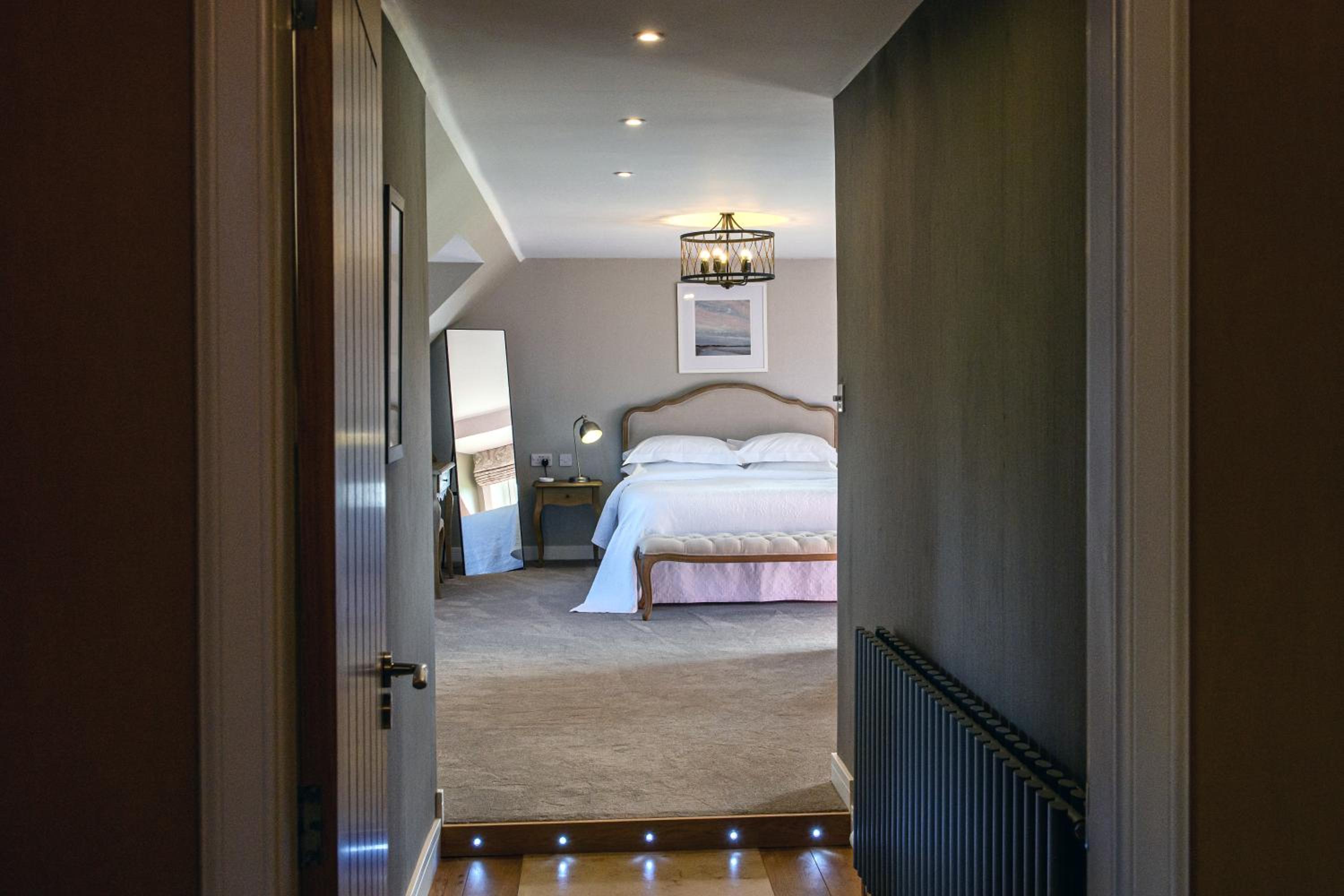 The Mansefield Suite photo 1
