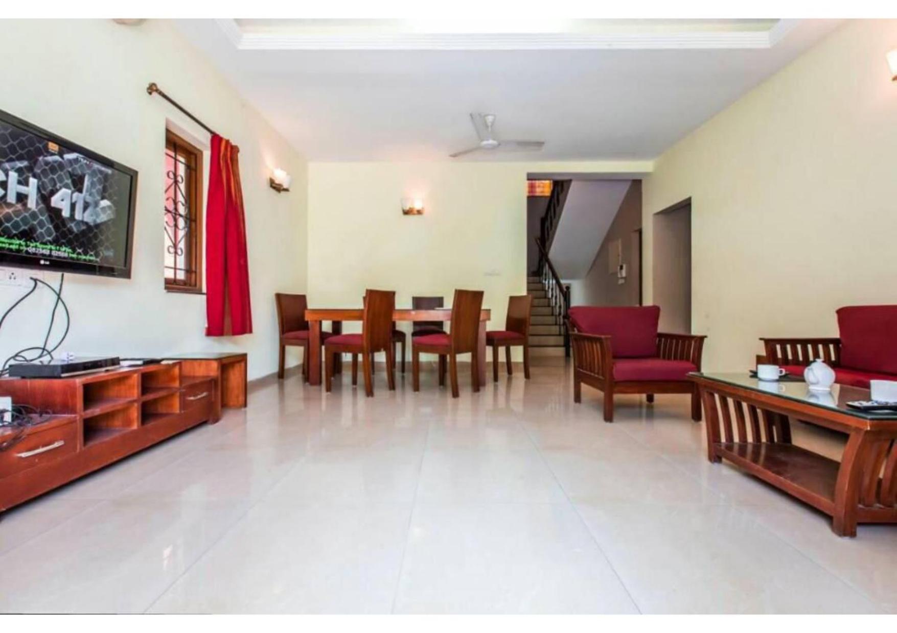 Three-Bedroom Villa photo 1