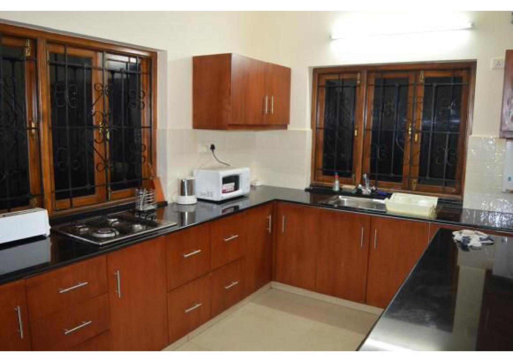 Three-Bedroom Villa photo 2
