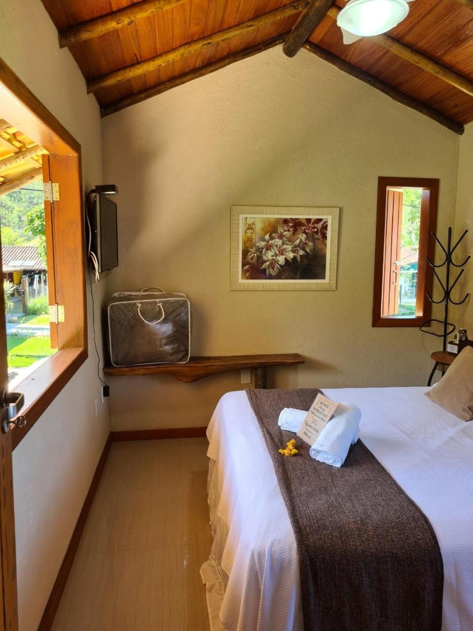 Suite - Photo 1