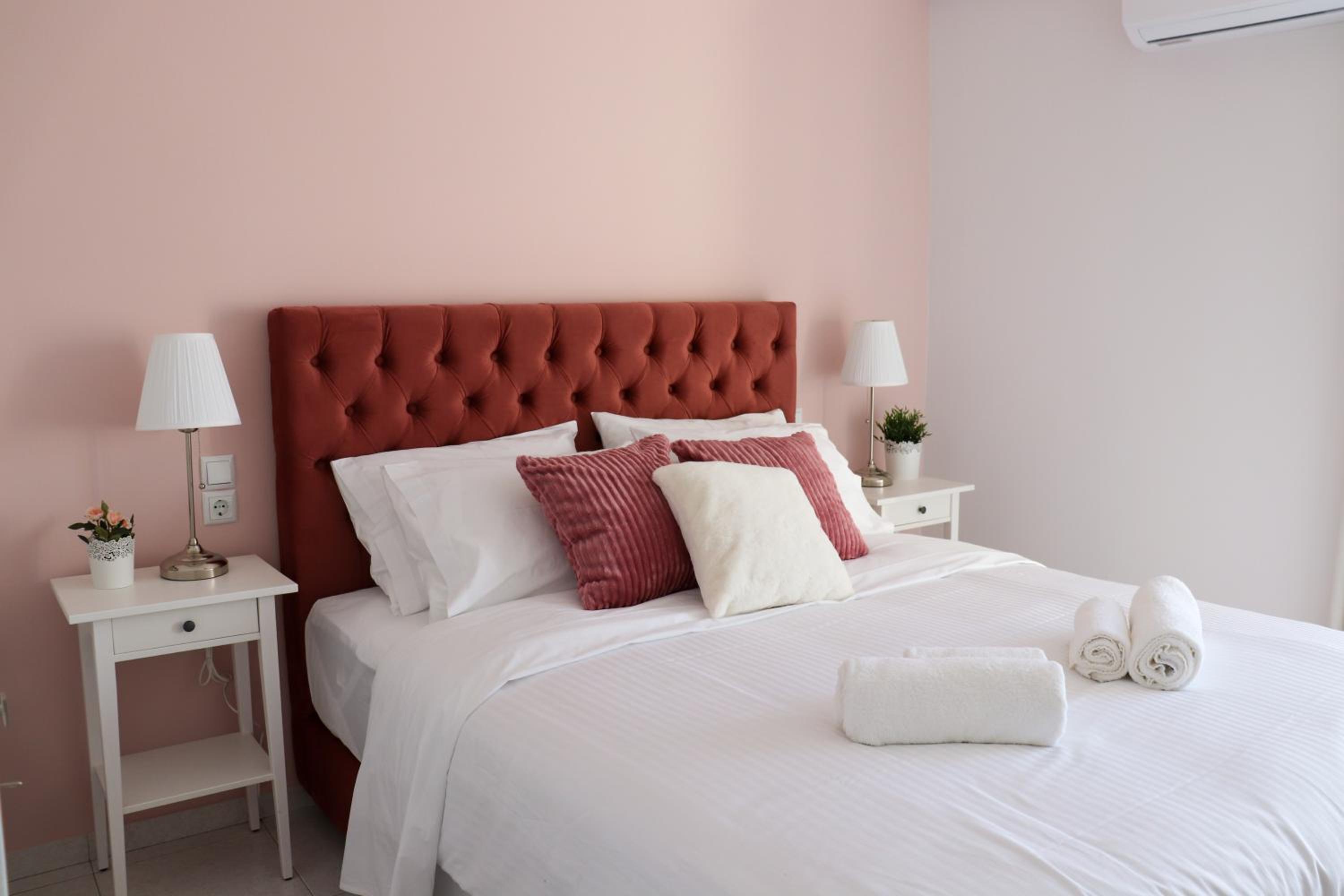 Two-Bedroom Apartment - Photo 13