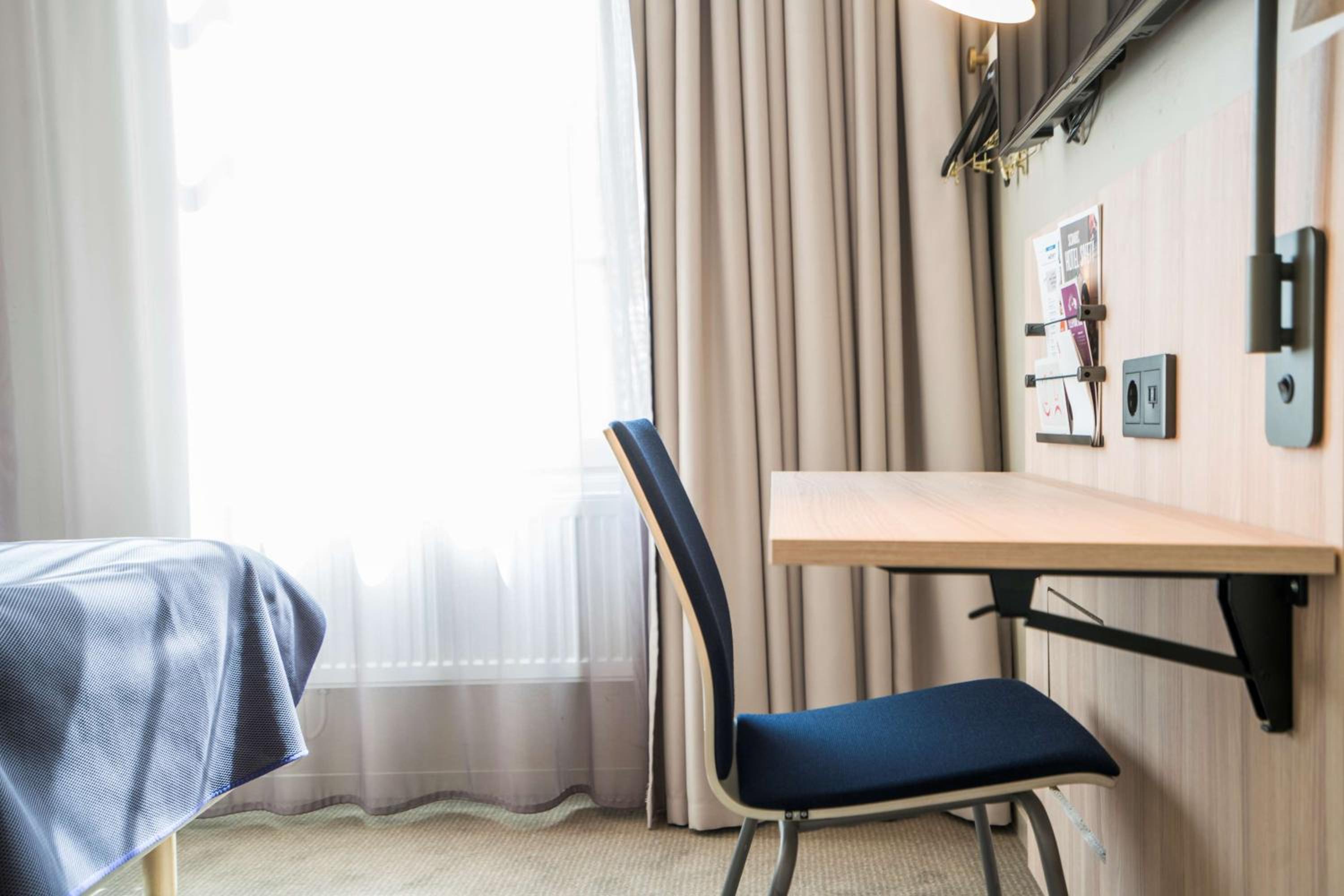 Standard Twin Room Plus