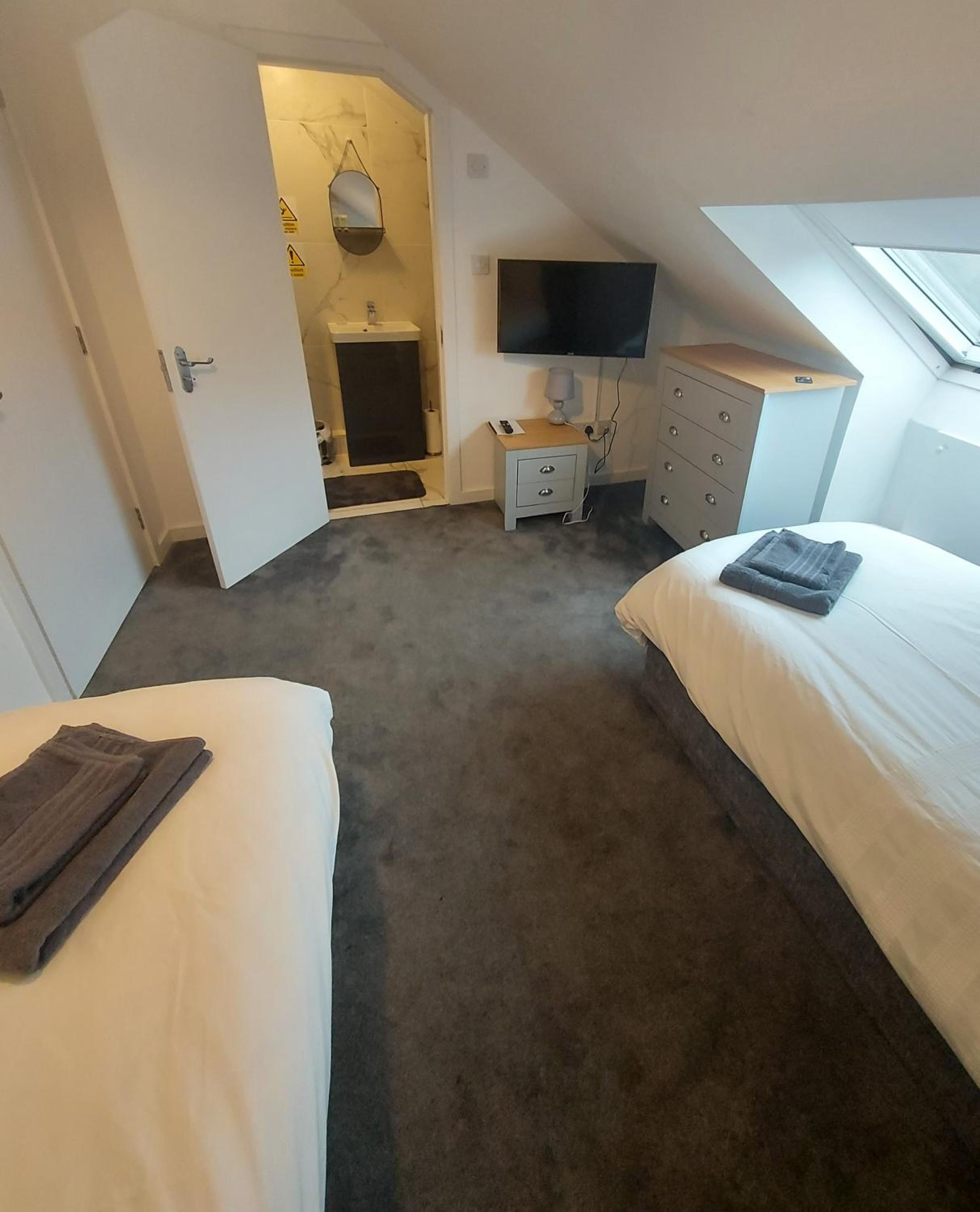Standard Twin Room photo 1