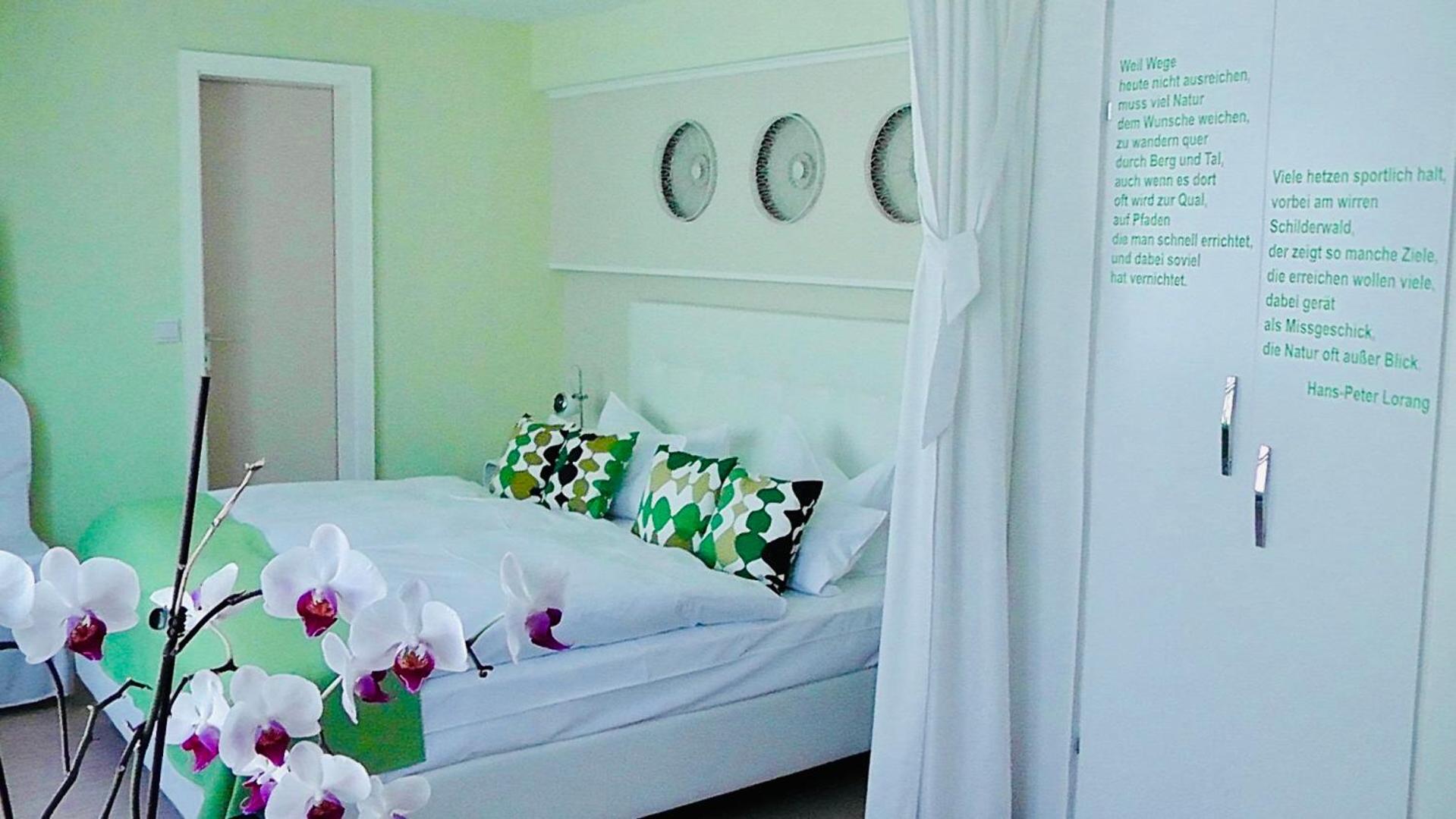 Deluxe Double Room - Photo 4