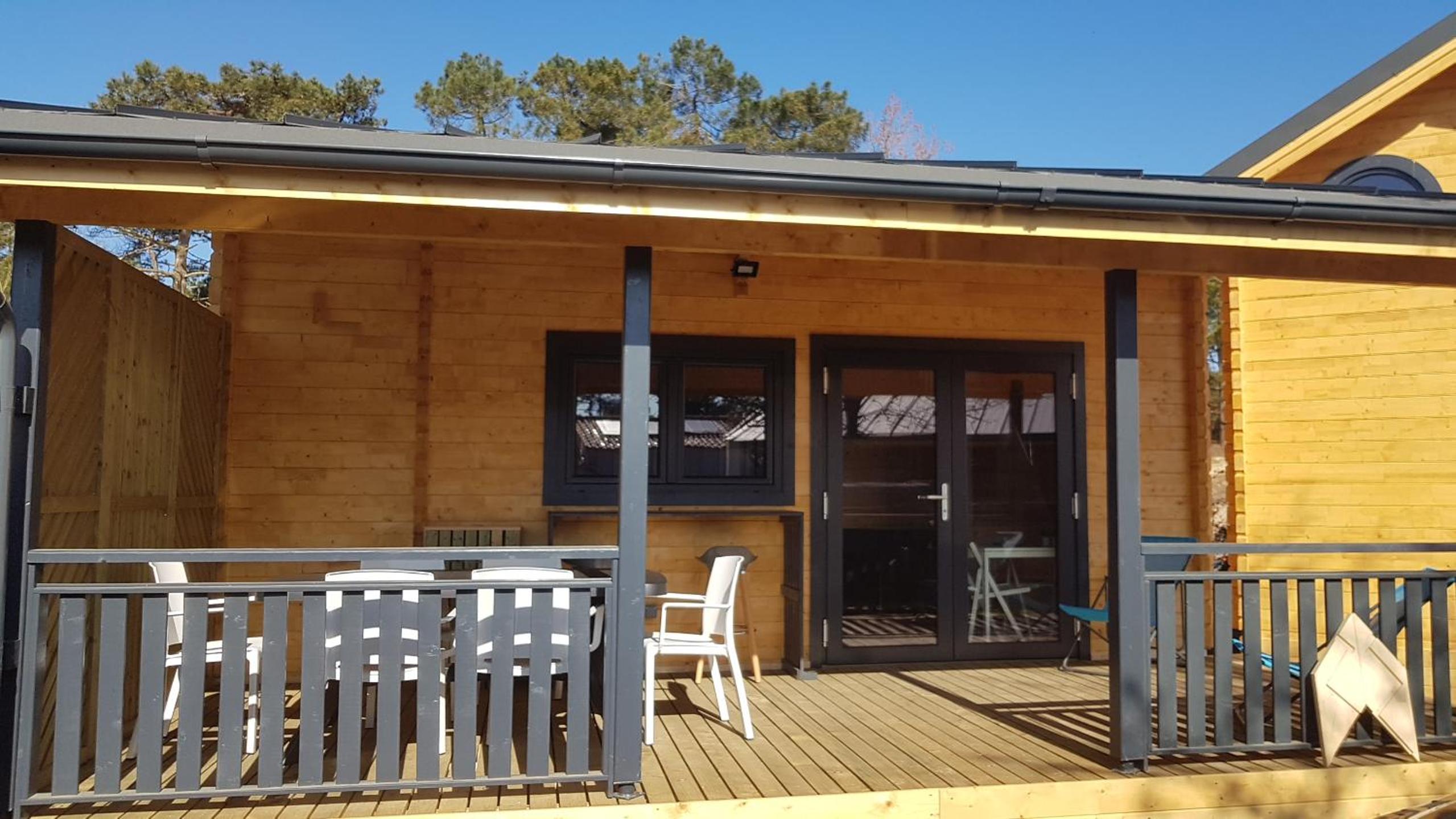 Three-Bedroom Chalet photo 3
