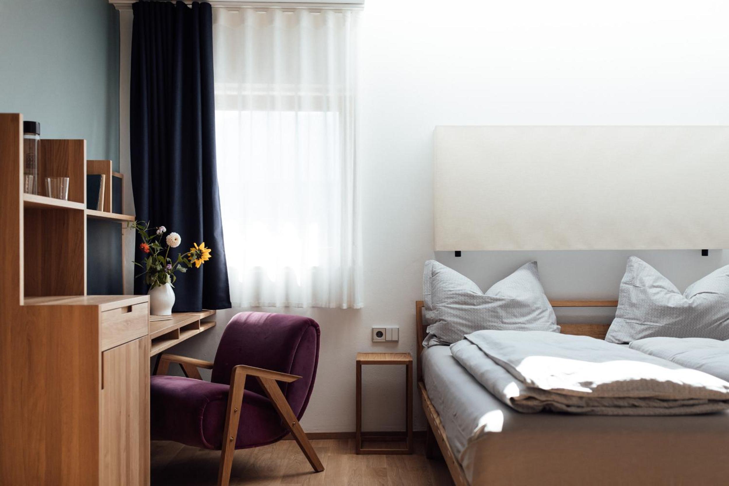 Deluxe Double Room with Balcony - Photo 1