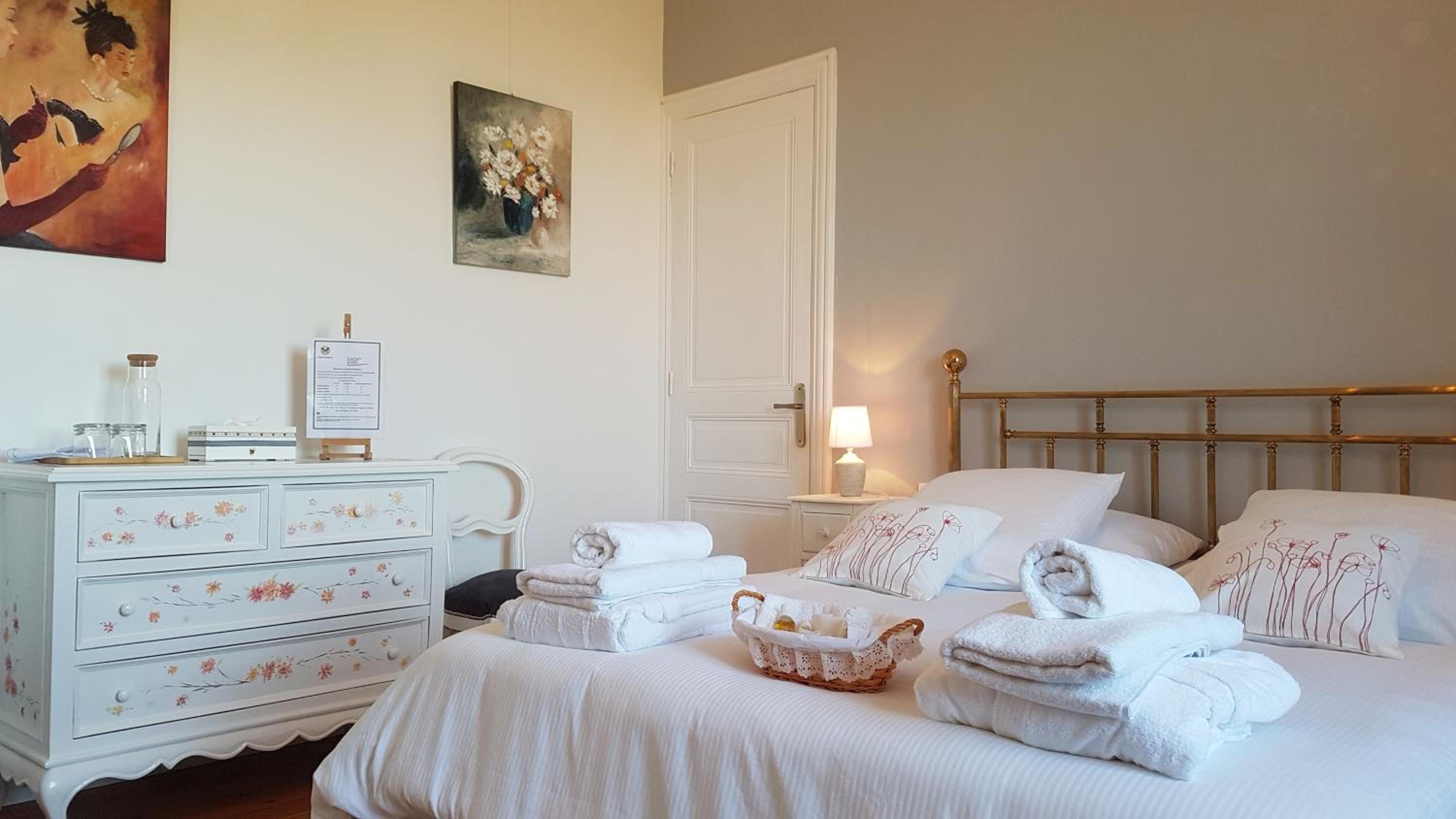 Superior King Room photo 2