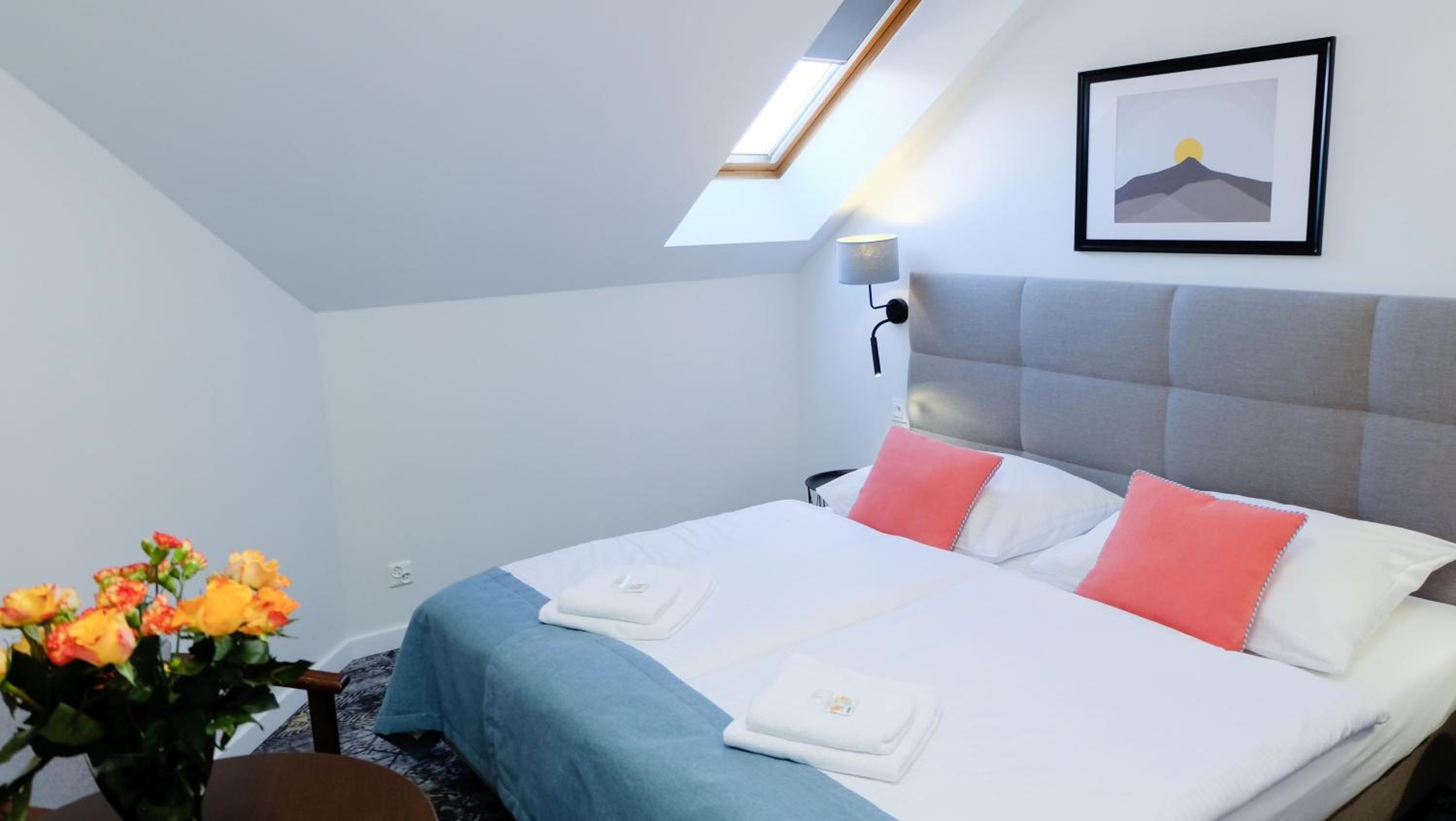 Double Room - Photo 2