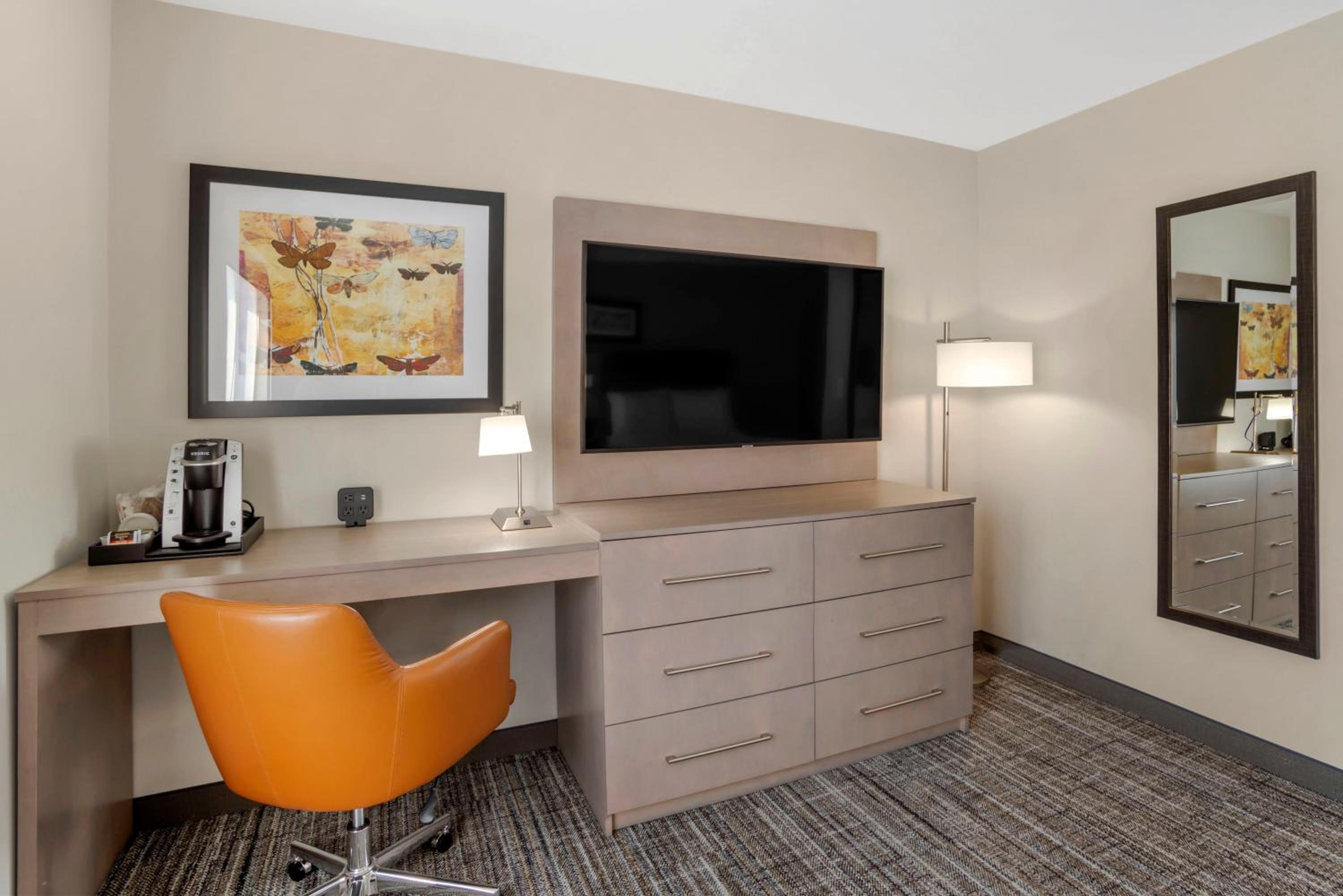 Standard Double Room with Two Double Beds - Non Smoking - Photo 13