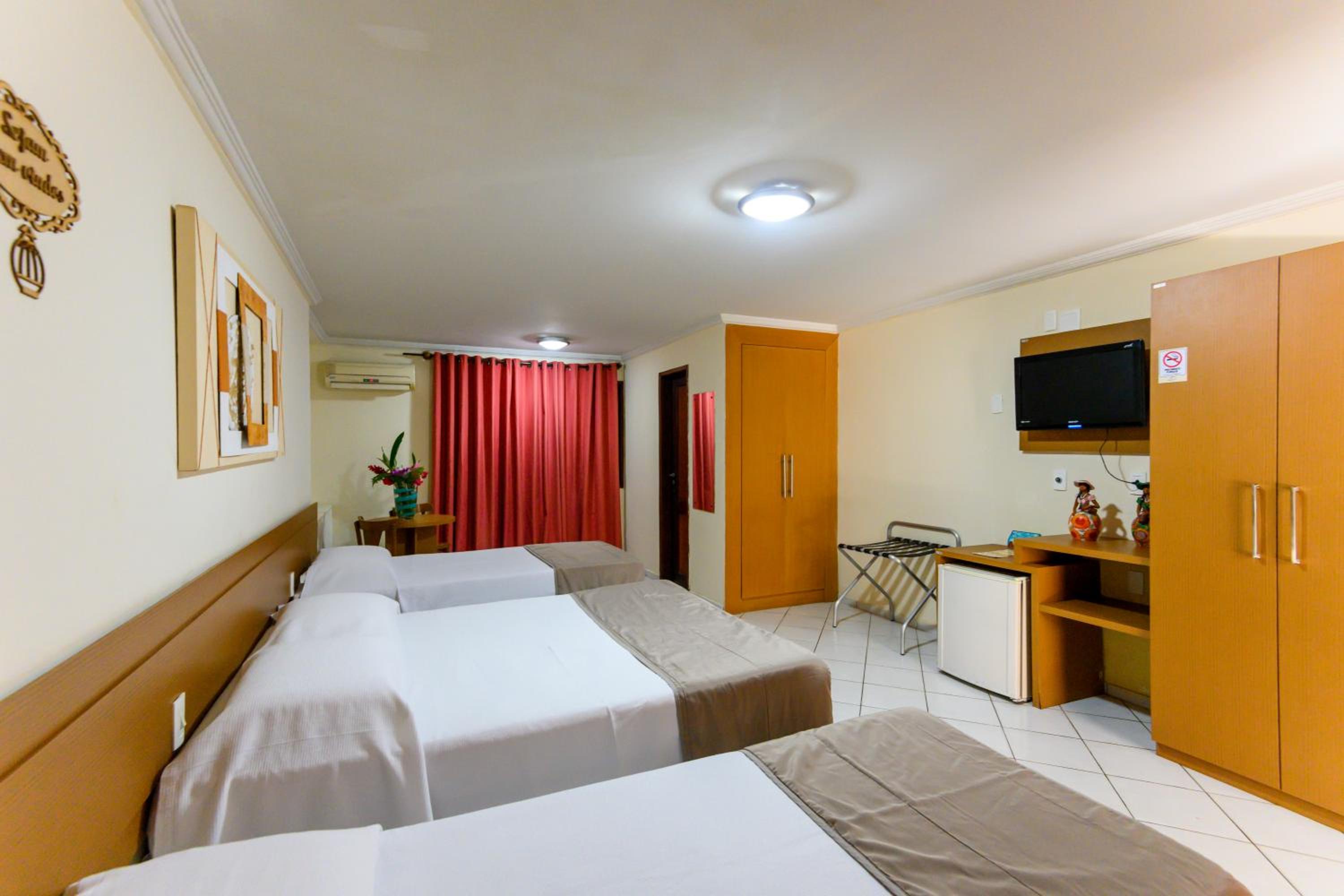 Quadruple Room - Photo 4