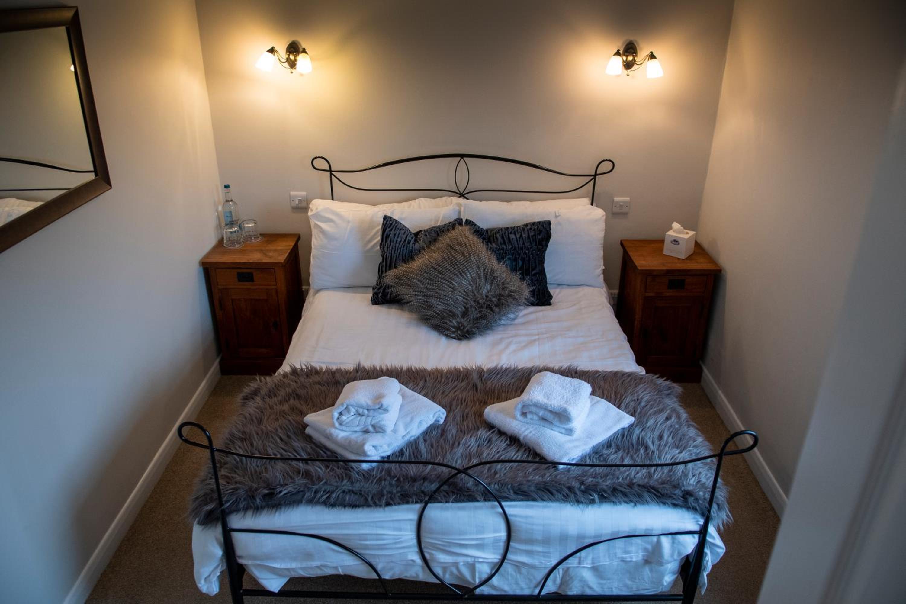 Standard Double Room - Photo 1