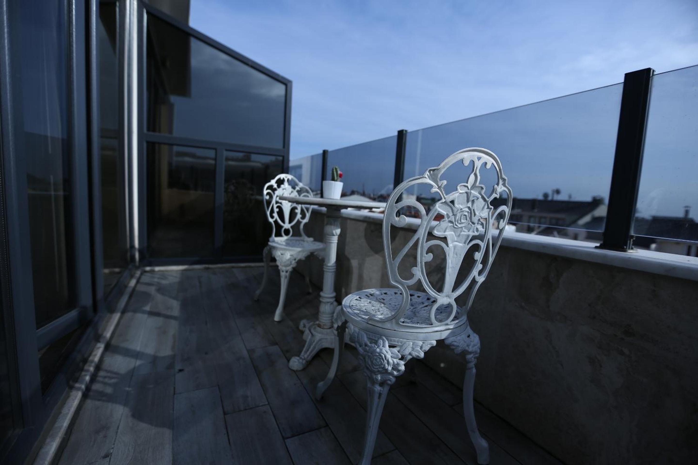 Double Room with Balcony photo 3