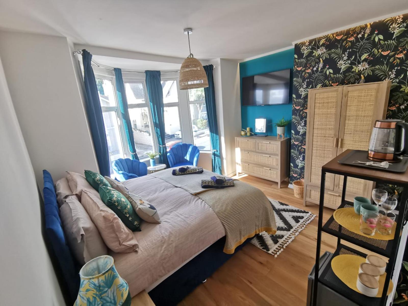 Double Room with Private Bathroom - Photo 20