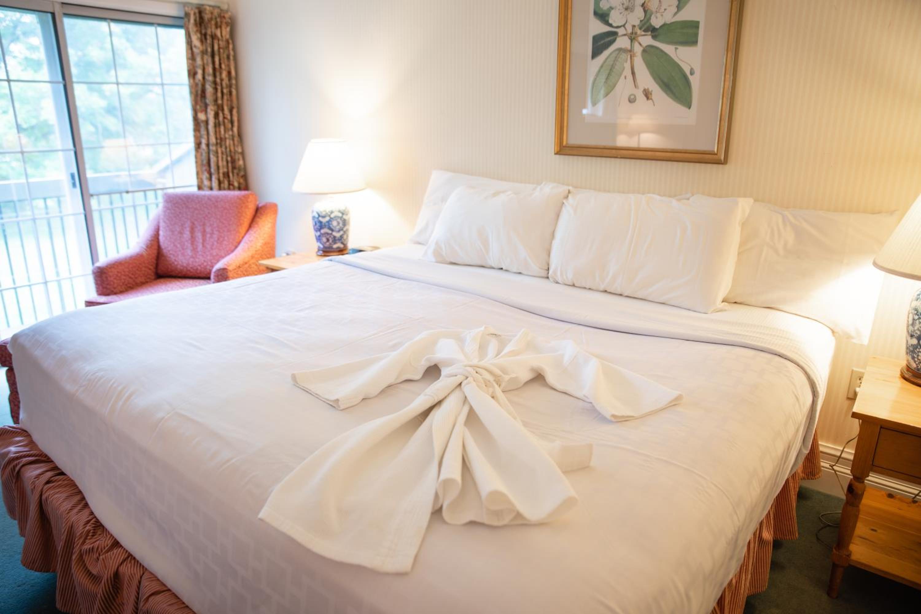 King Room with Lake View
