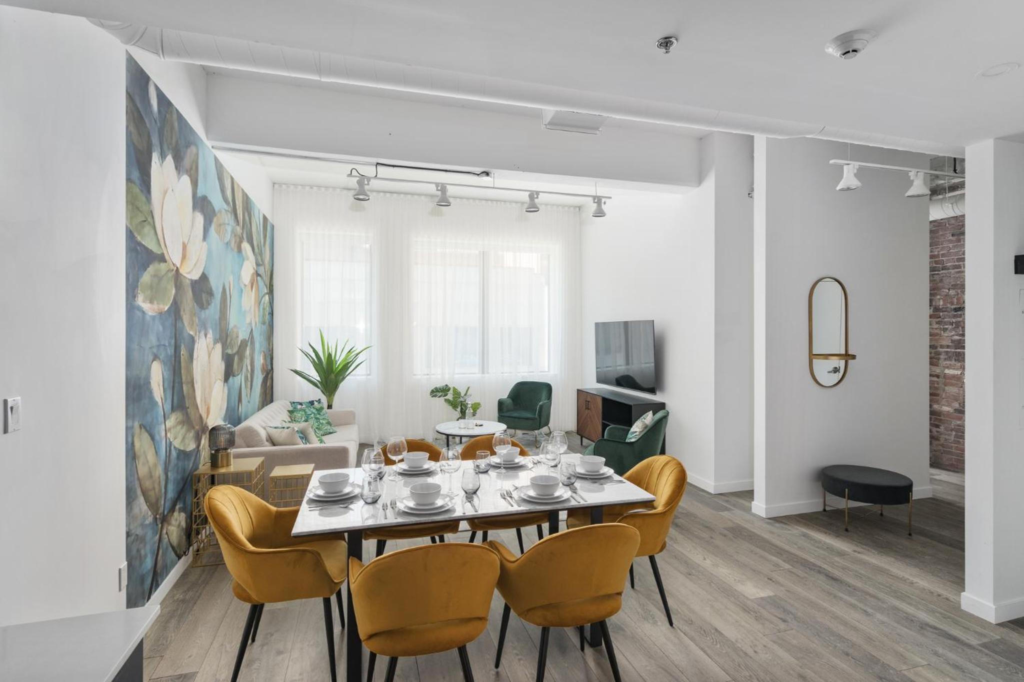 Two-Bedroom Superior Apartment - Photo 46