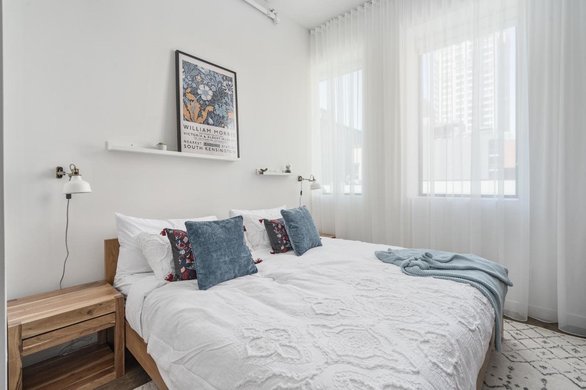 Two-Bedroom Superior Apartment - Photo 31