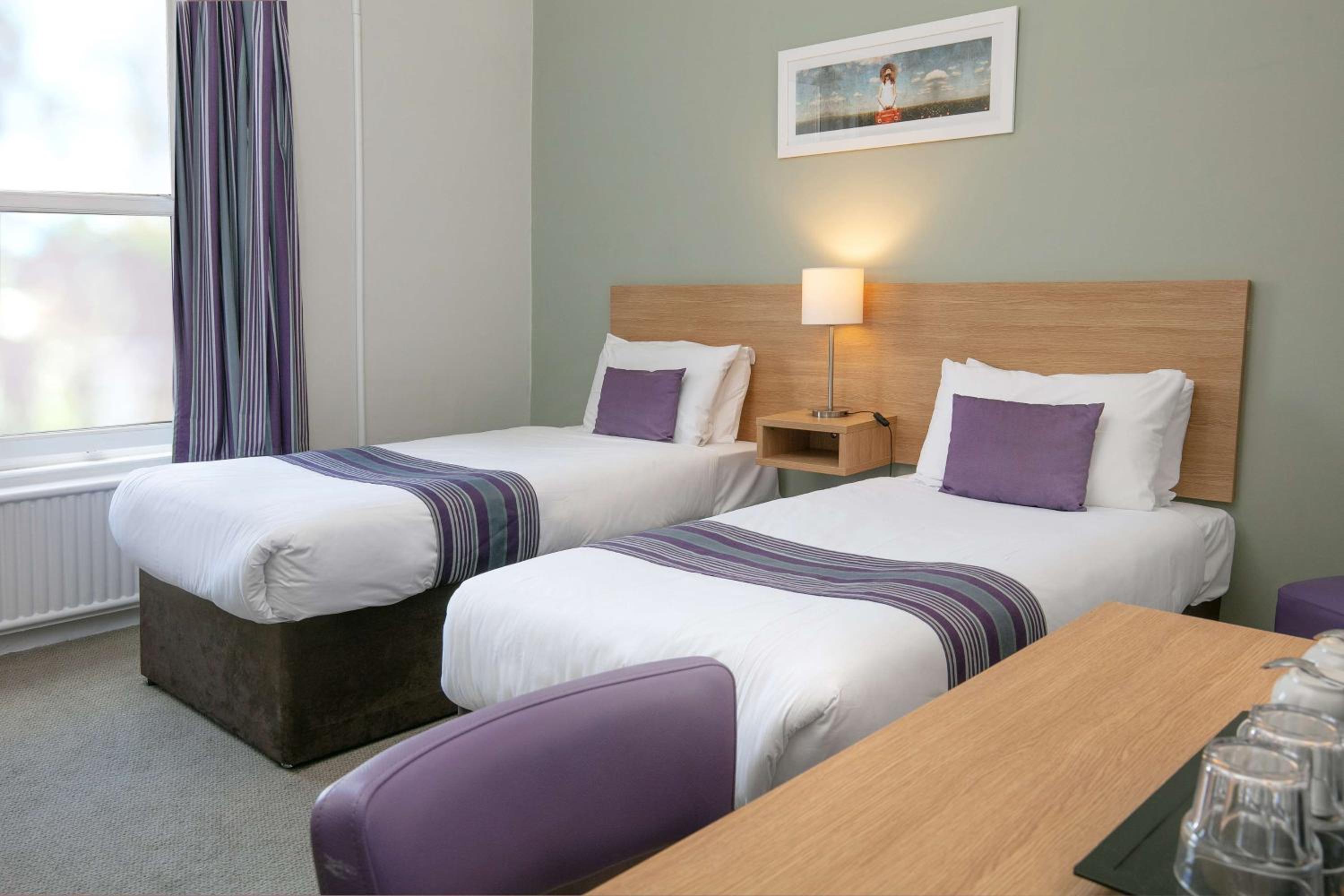 Twin Room with Sea View - Photo 2