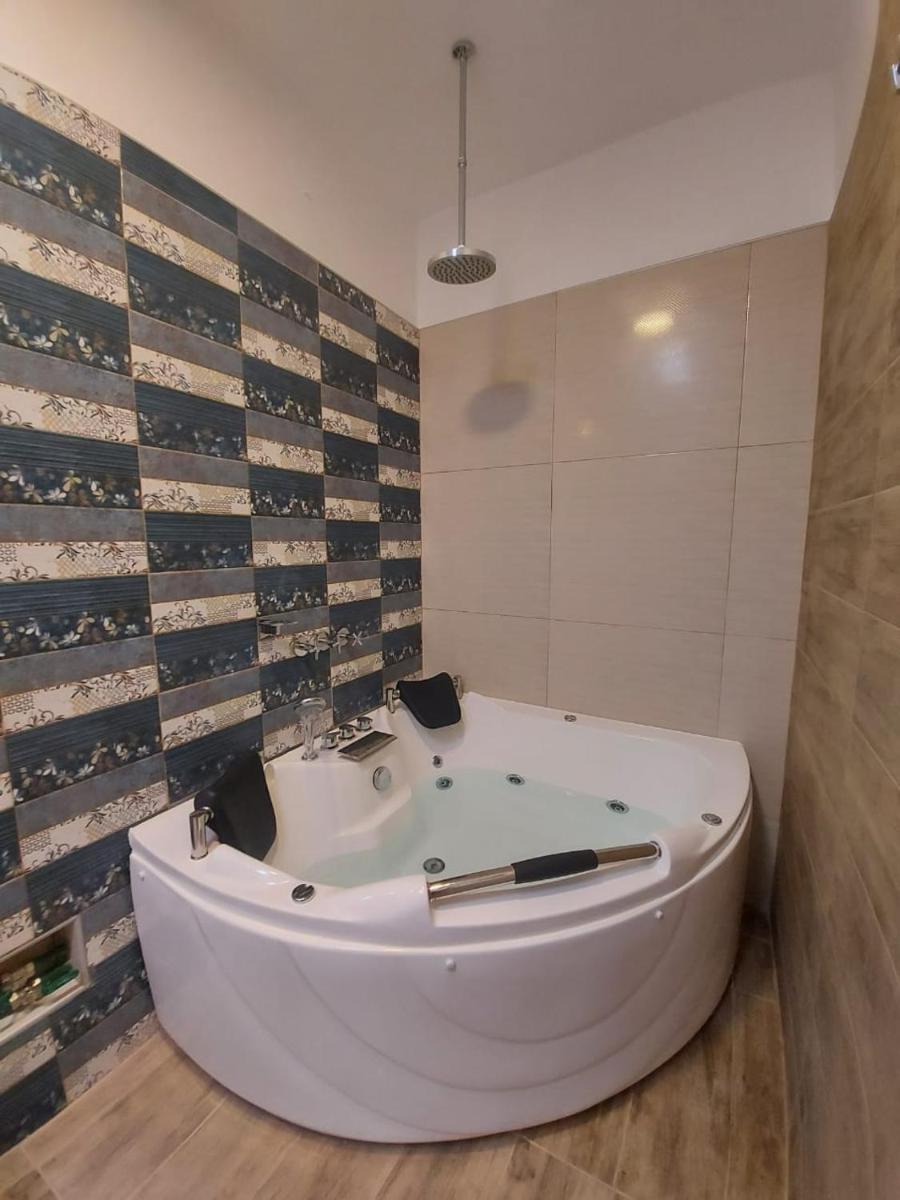 Superior King or Twin Room photo 2