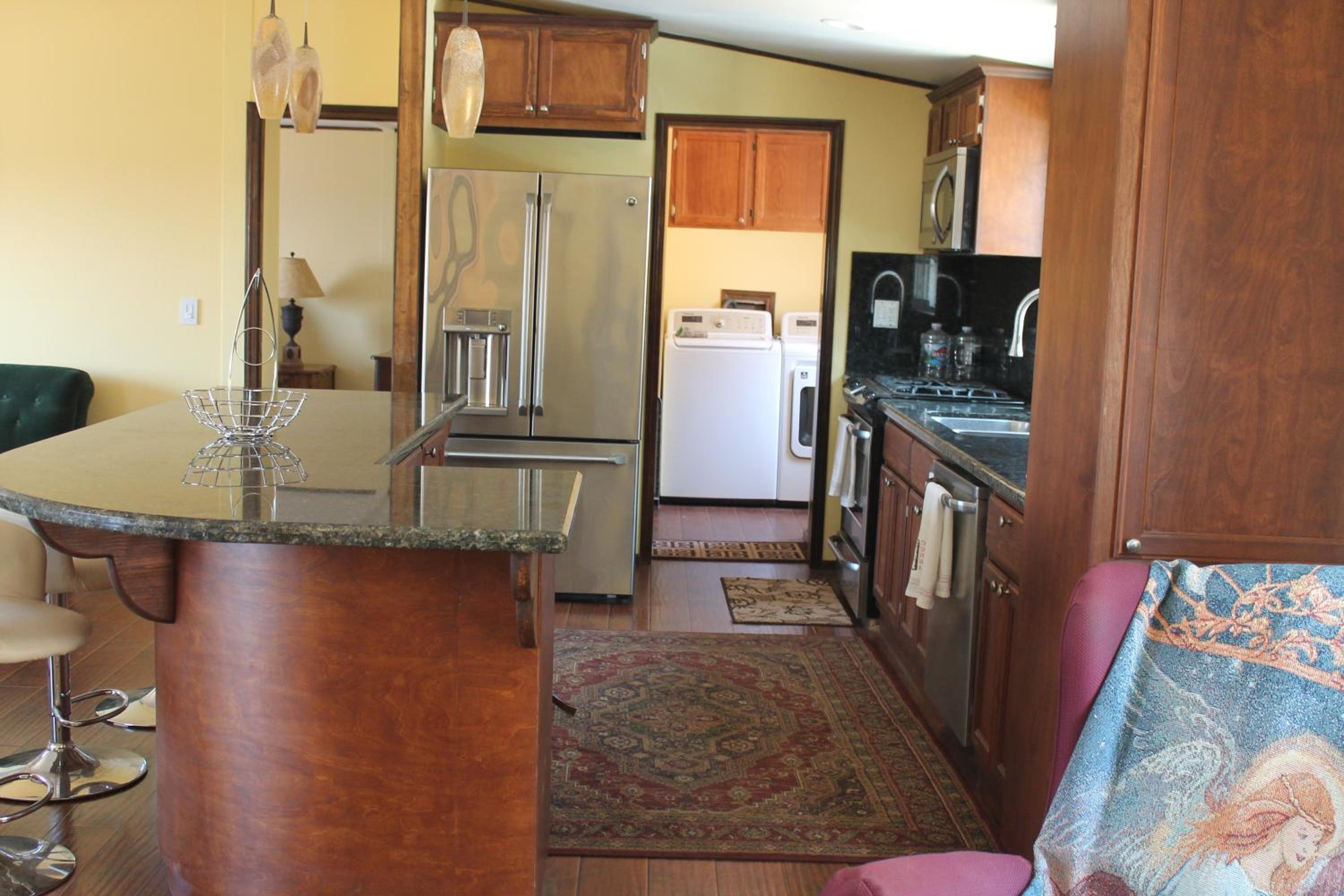 Three-Bedroom House - Photo 23