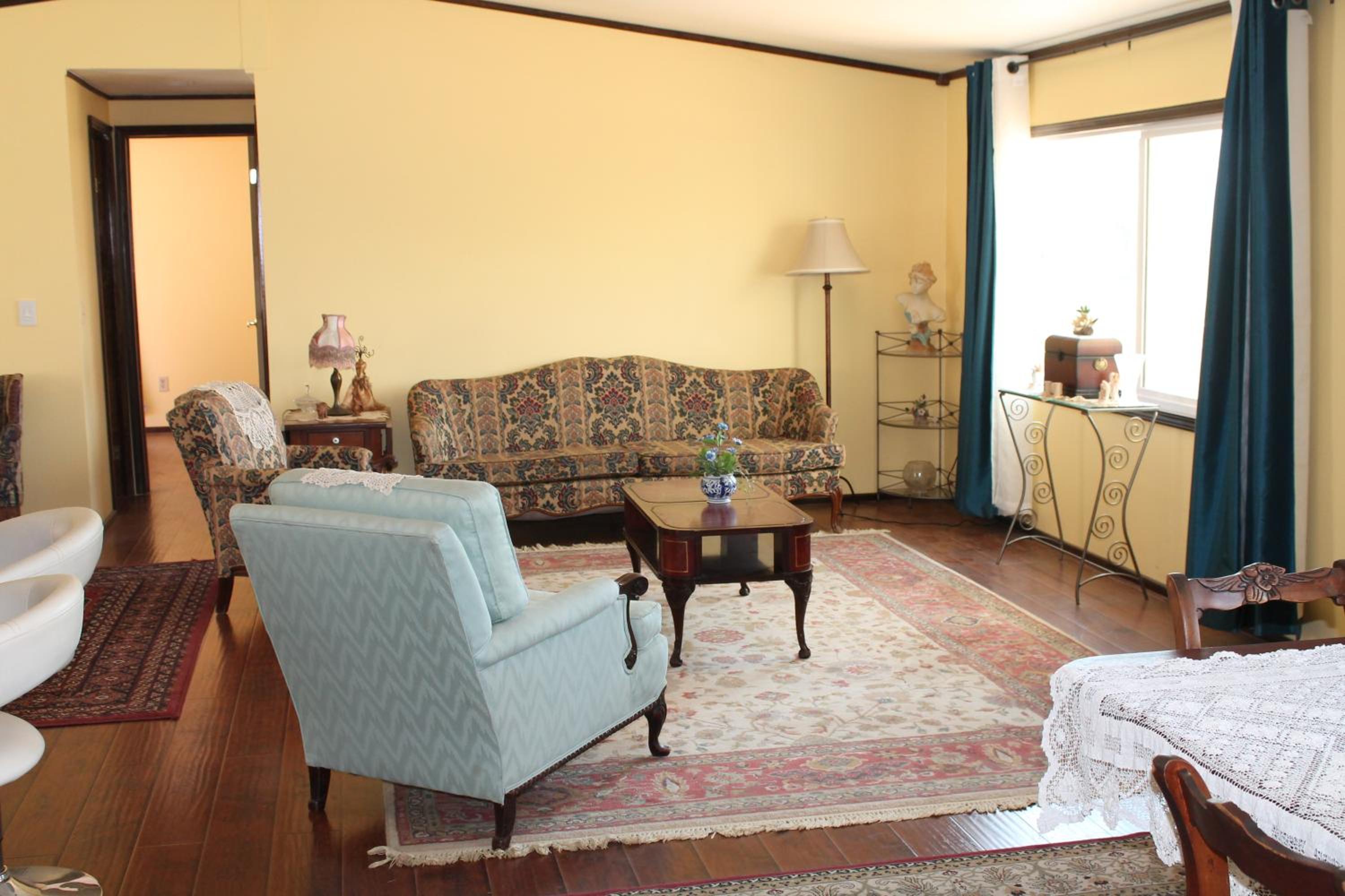 Three-Bedroom House - Photo 18