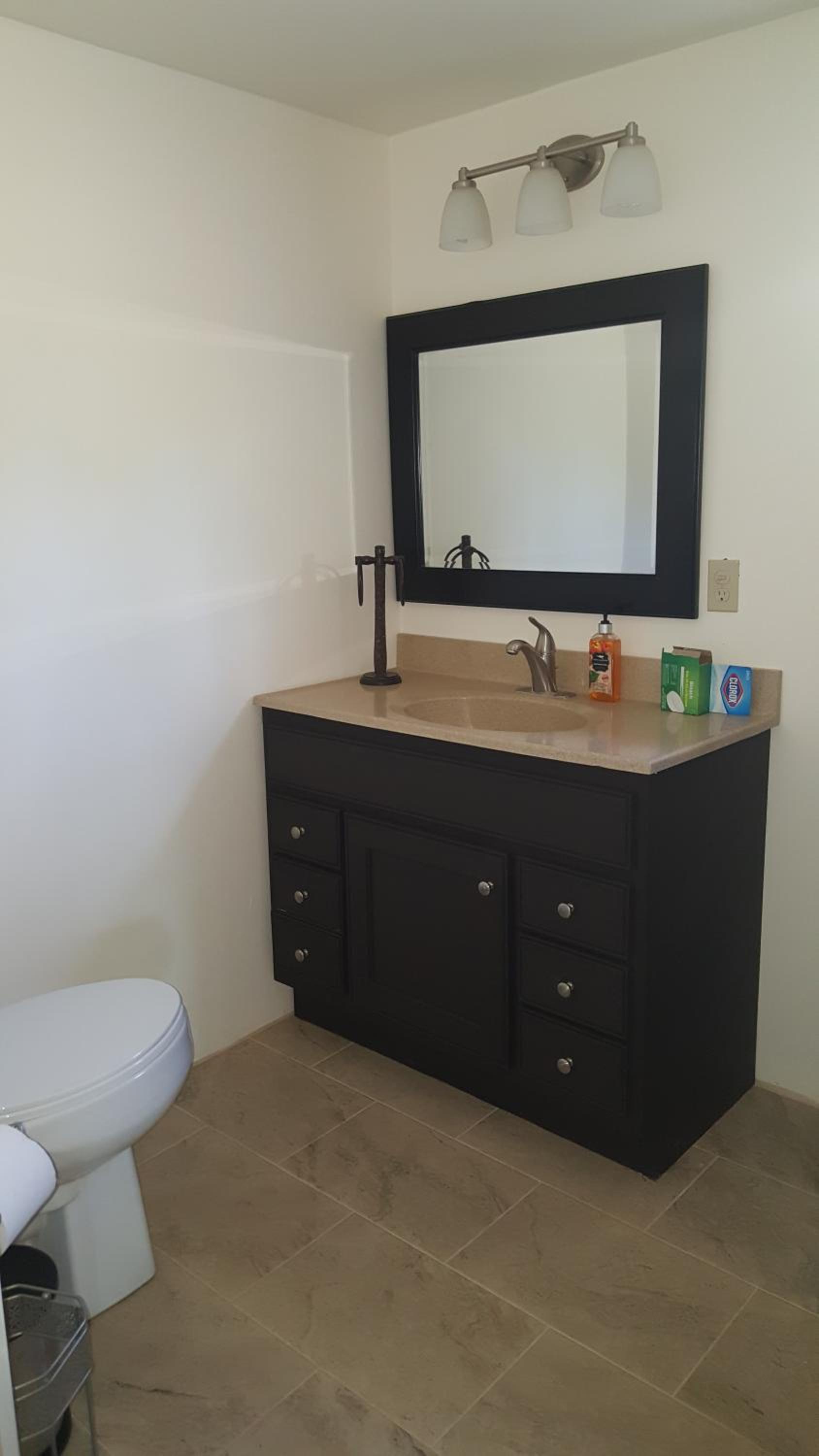 One-Bedroom House - Photo 3