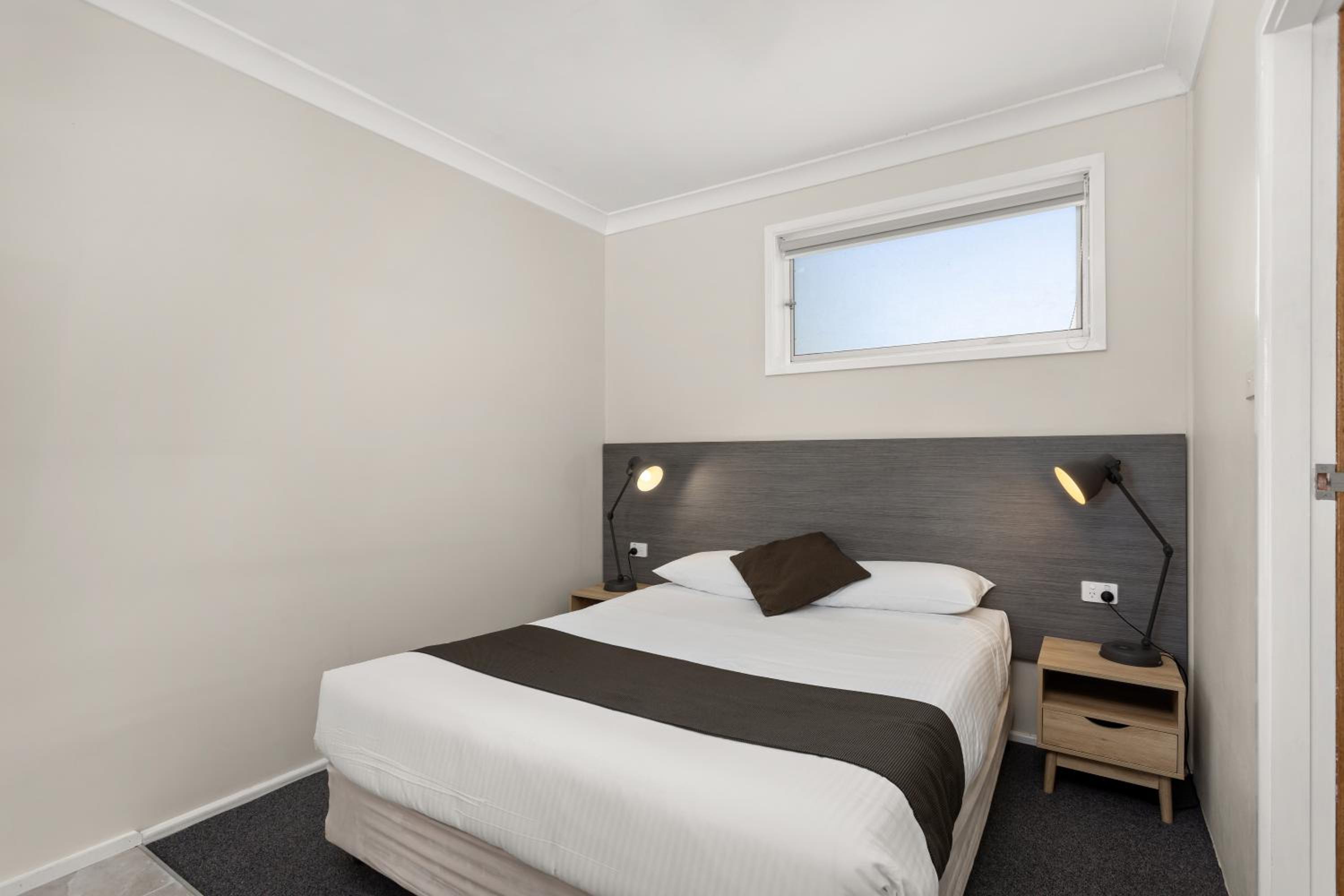 Large Double or Twin Room photo 2