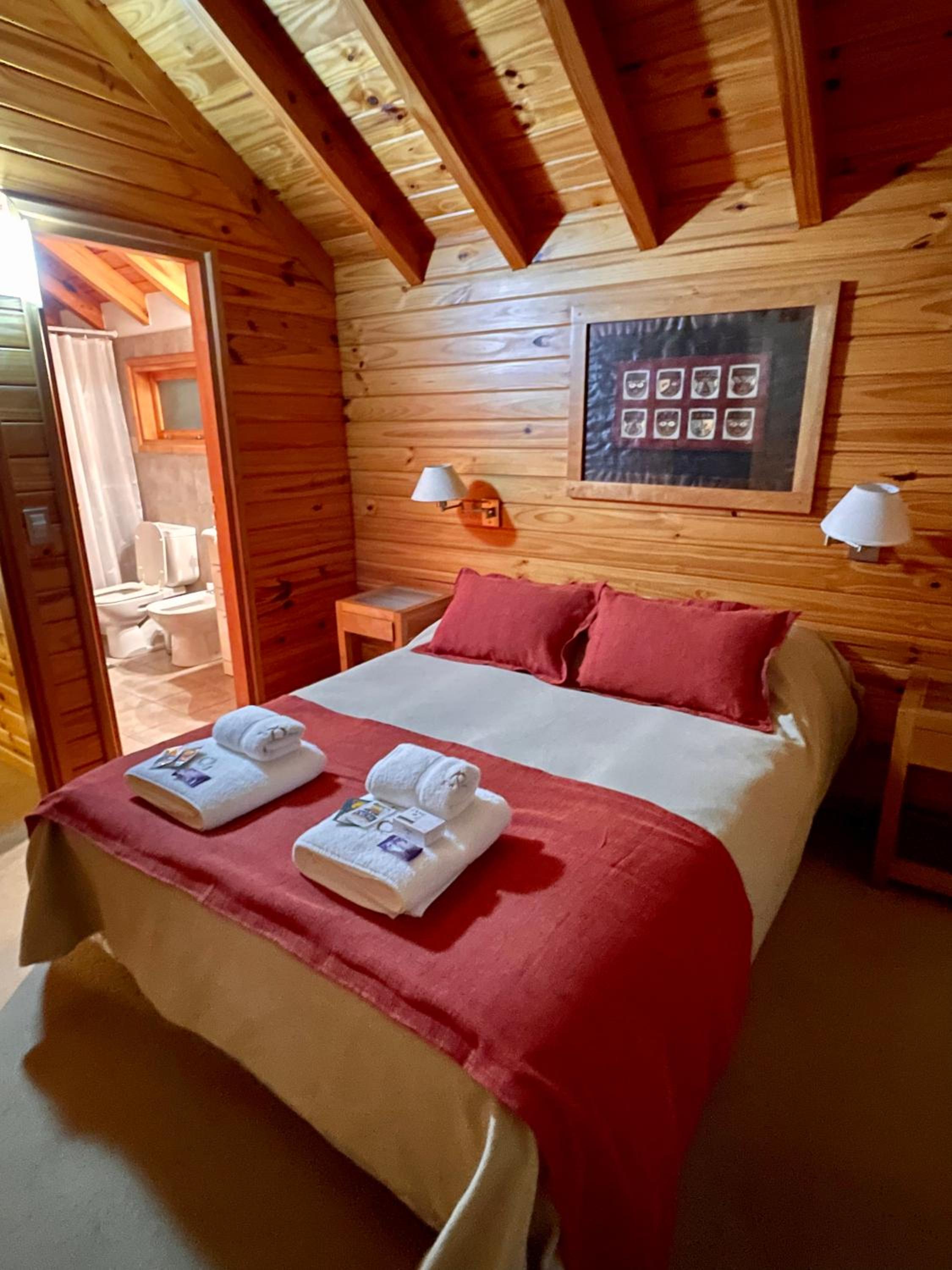 Three-Bedroom Chalet photo 1