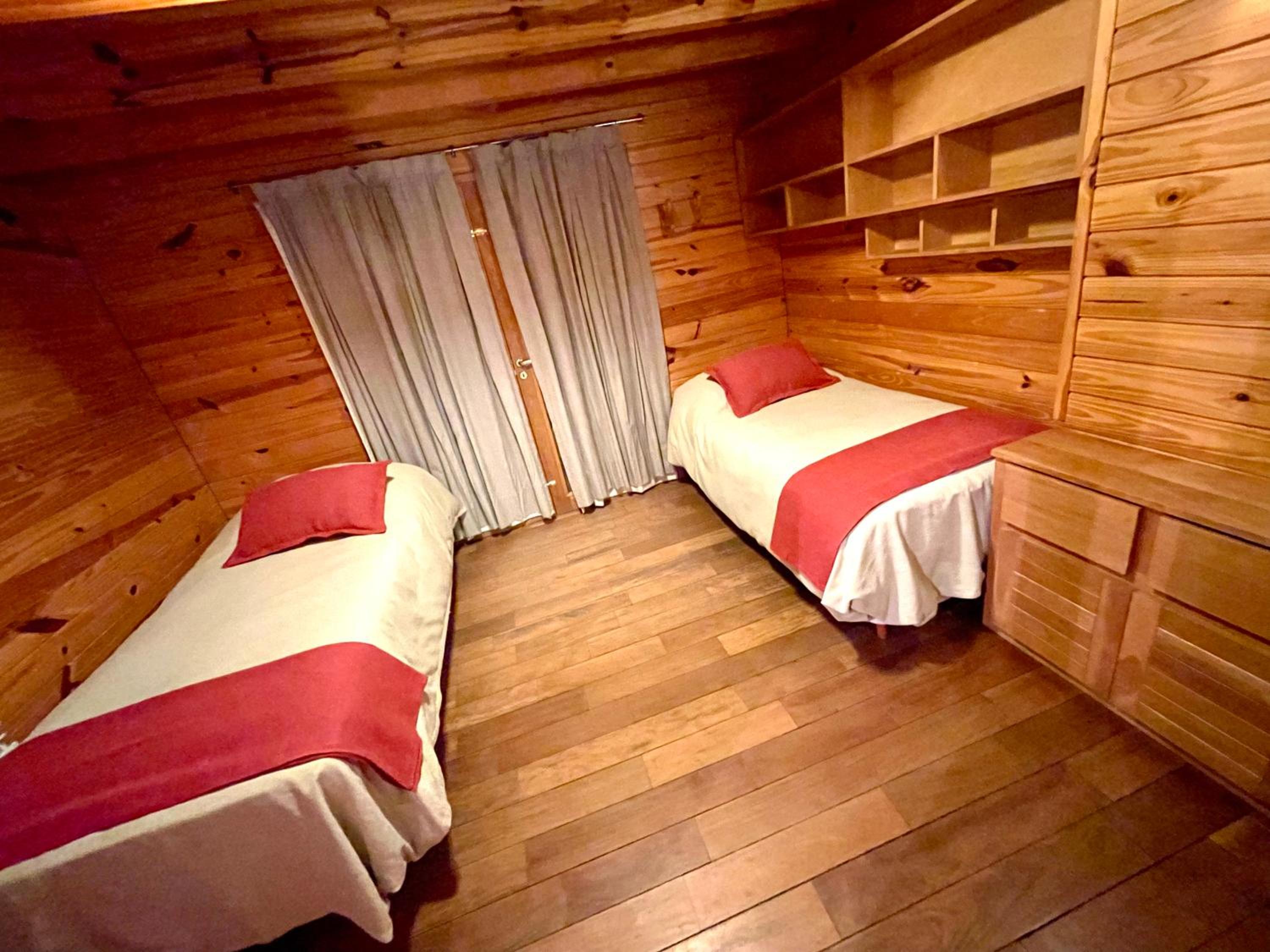 Three-Bedroom Chalet photo 2