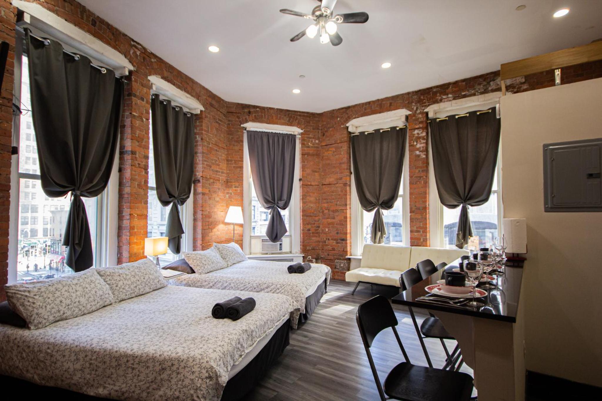 Studio Apartment photo 1