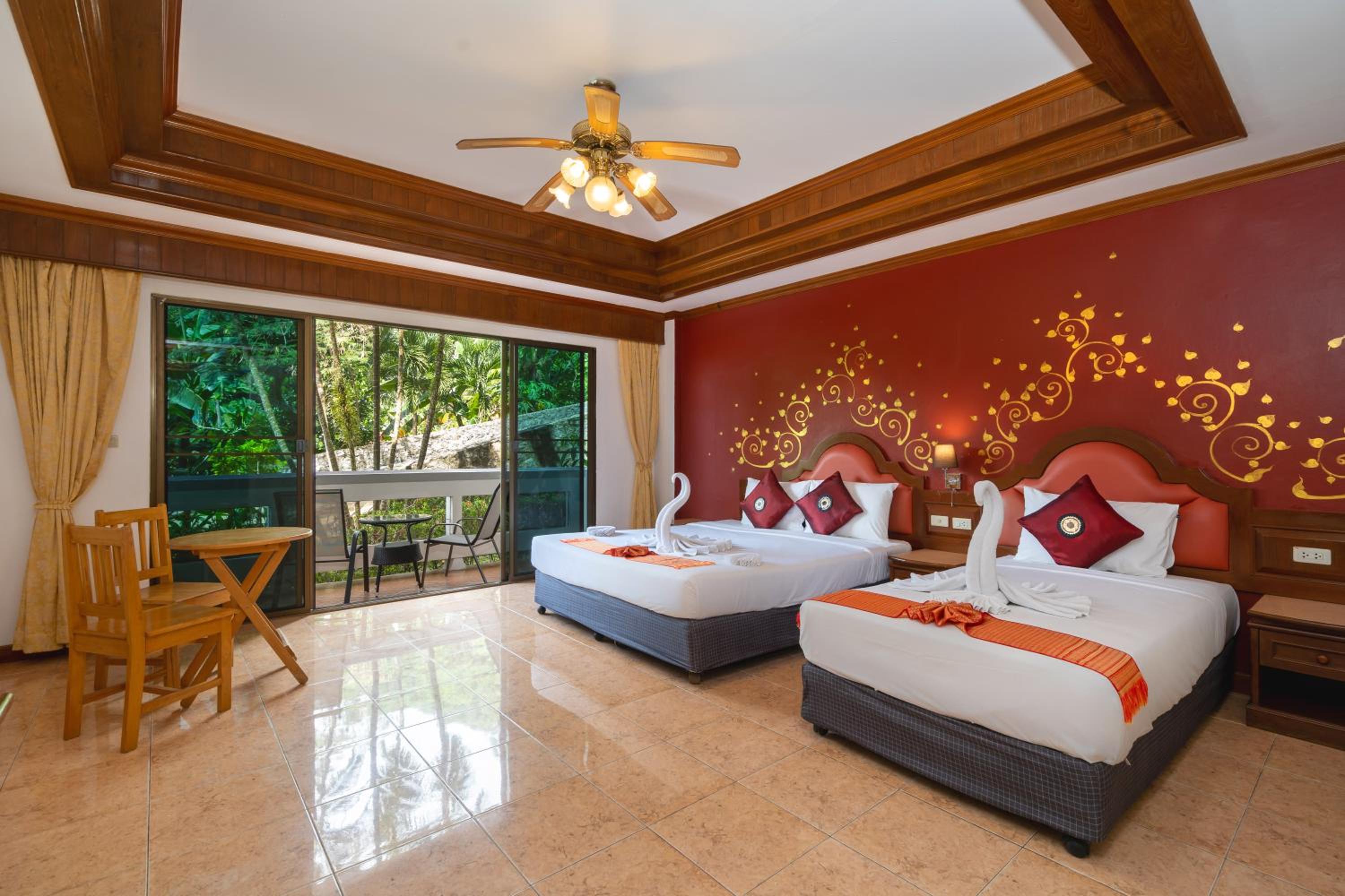 Family Room with Balcony - Photo 7