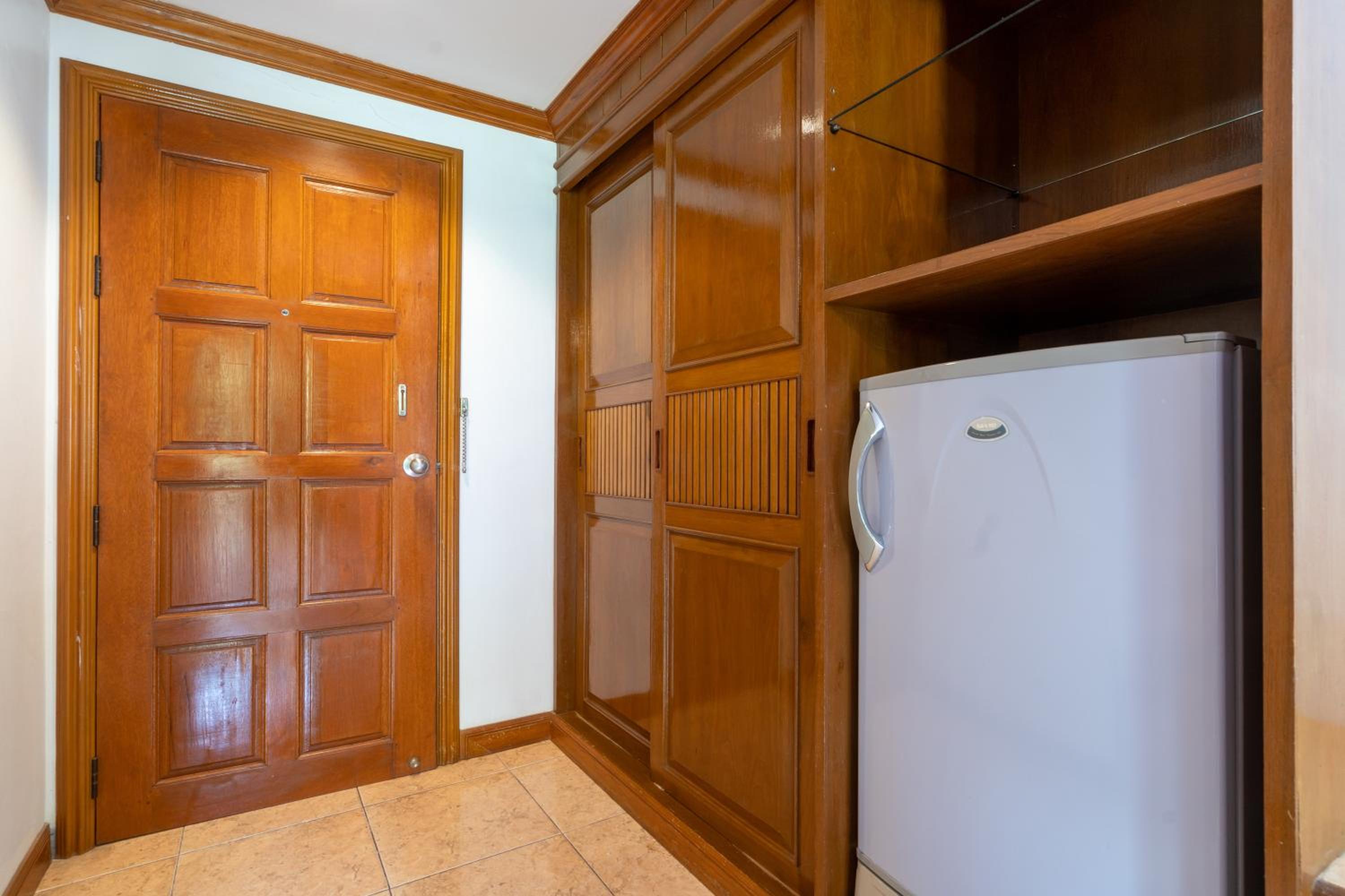 Superior King Room - Photo 2