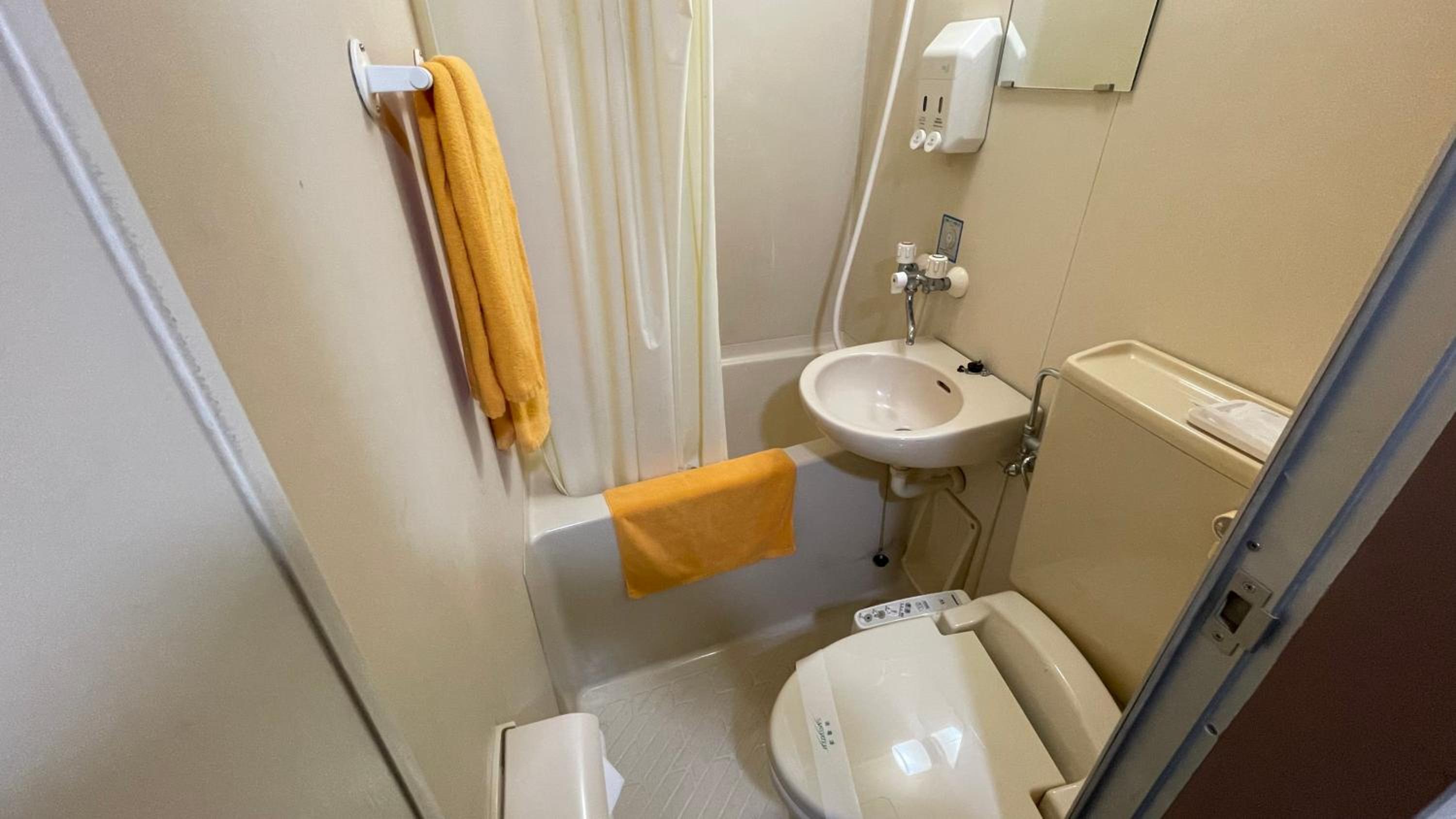 Small Double Room - Photo 2