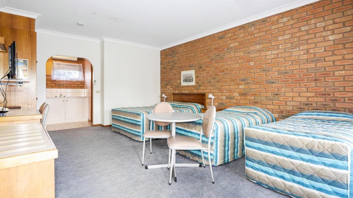 Triple Room - Photo 1